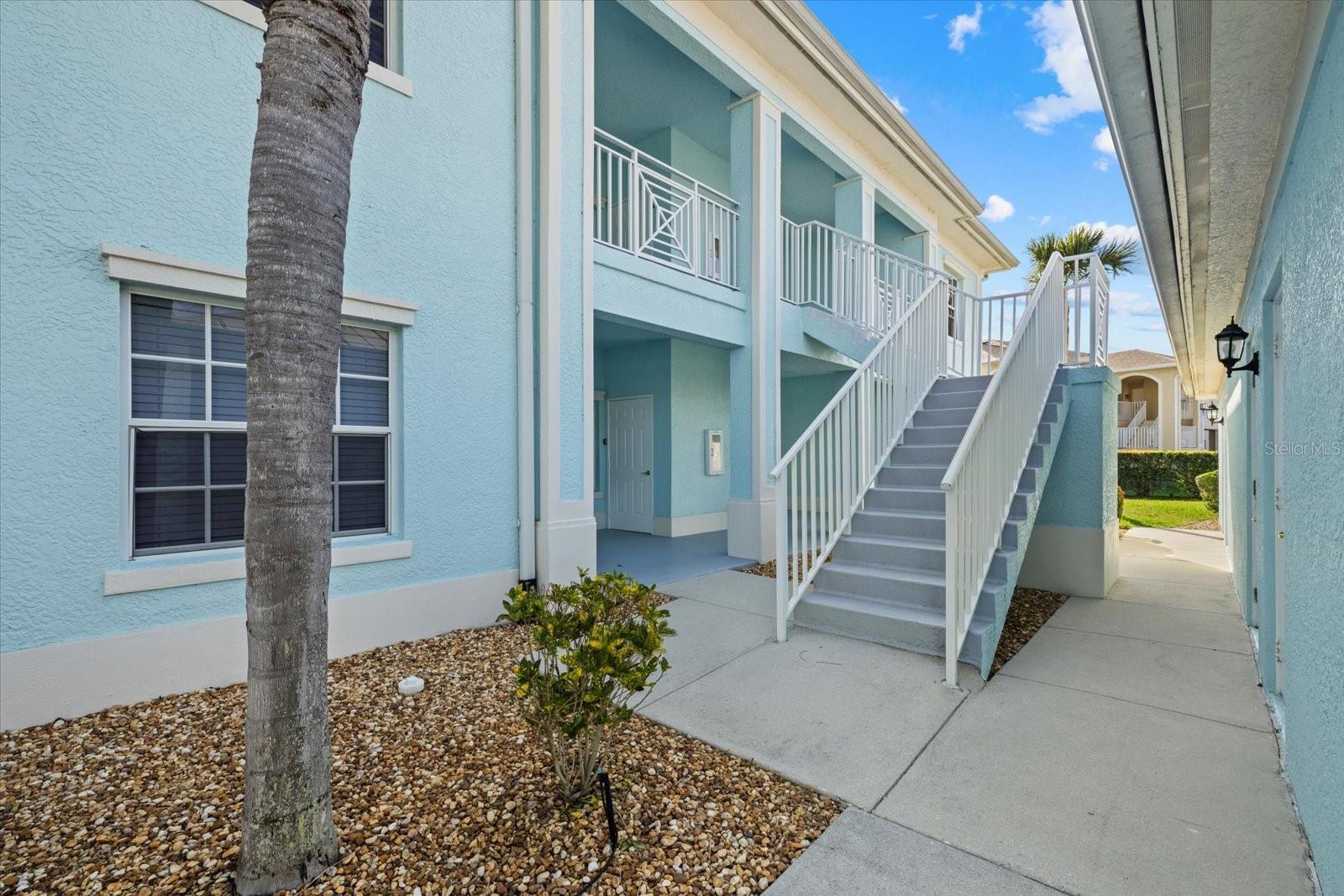 Image 4 of 42 For 5766 Sabal Trace Drive 203