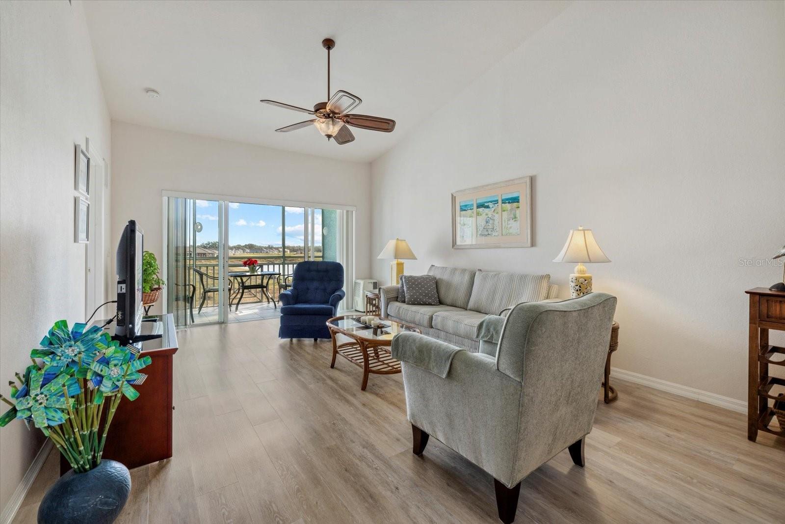 Image 8 of 42 For 5766 Sabal Trace Drive 203