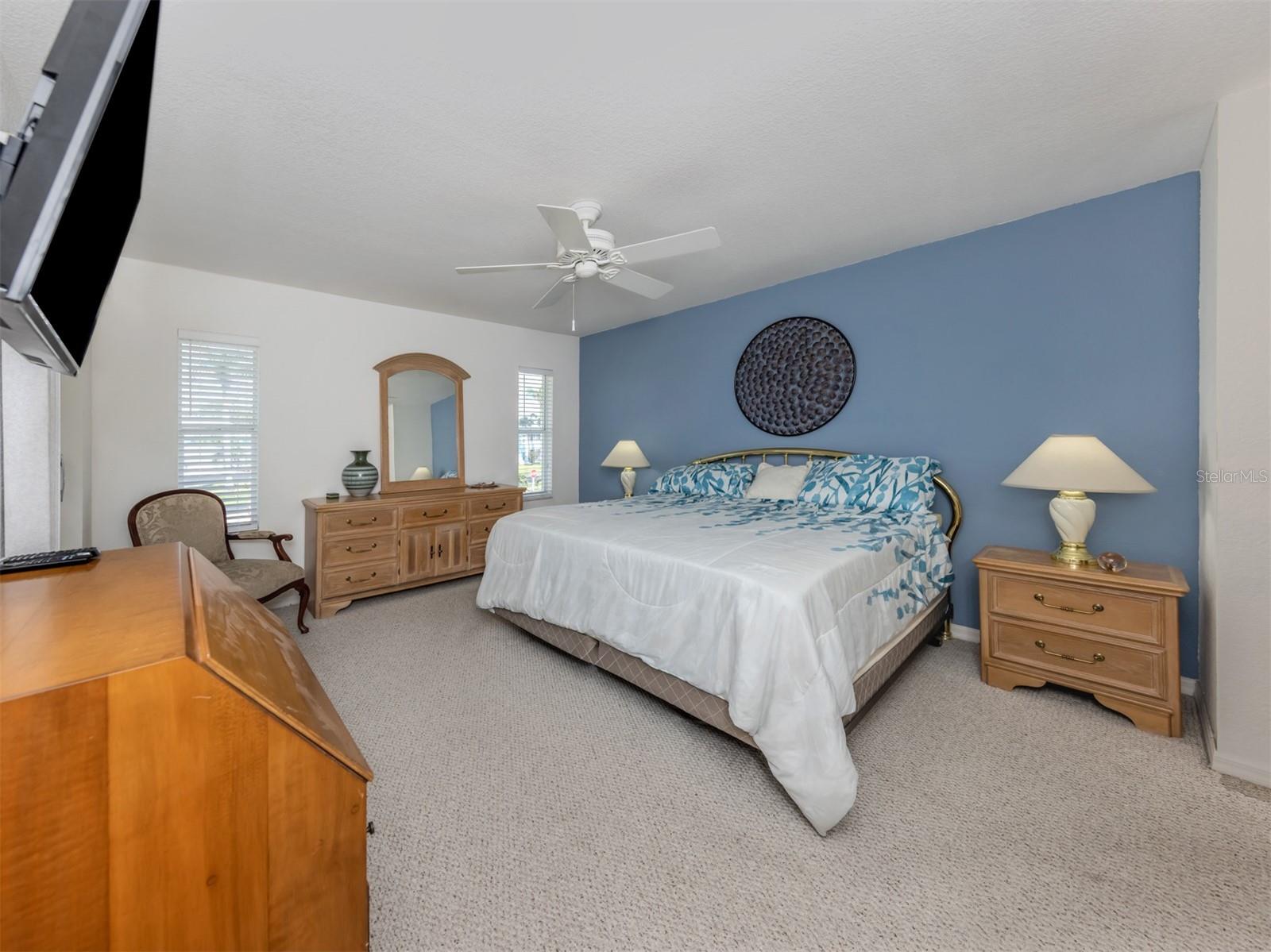 Image 23 of 35 For 5800 Sabal Trace Drive 904