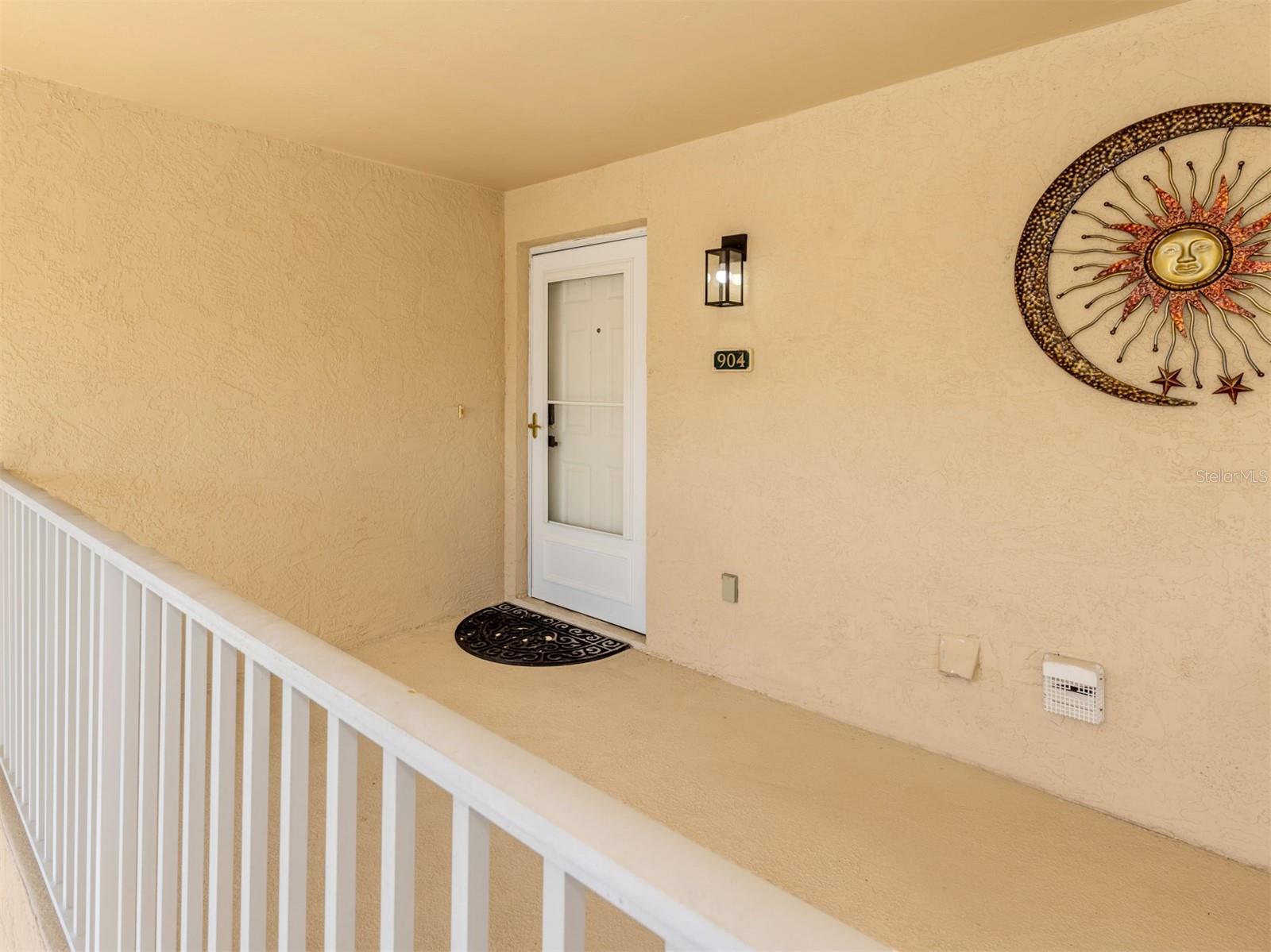 Image 4 of 35 For 5800 Sabal Trace Drive 904