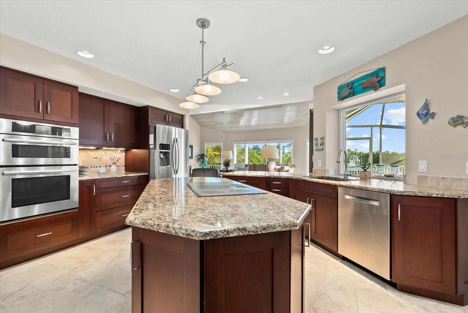 Image 14 of 70 For 479 Creek Drive