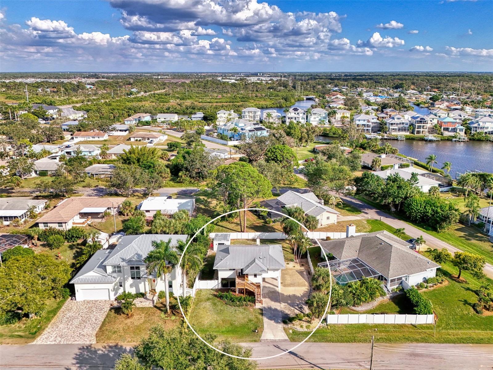 Details for 812 Garland Avenue, NOKOMIS, FL 34275