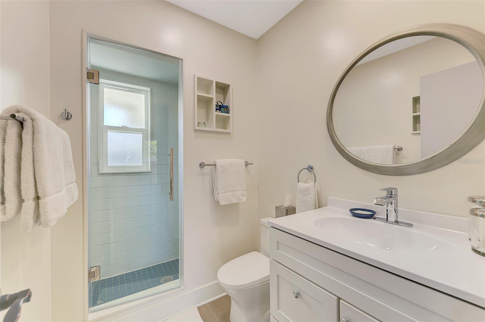 Image 29 of 83 For 812 Garland Avenue