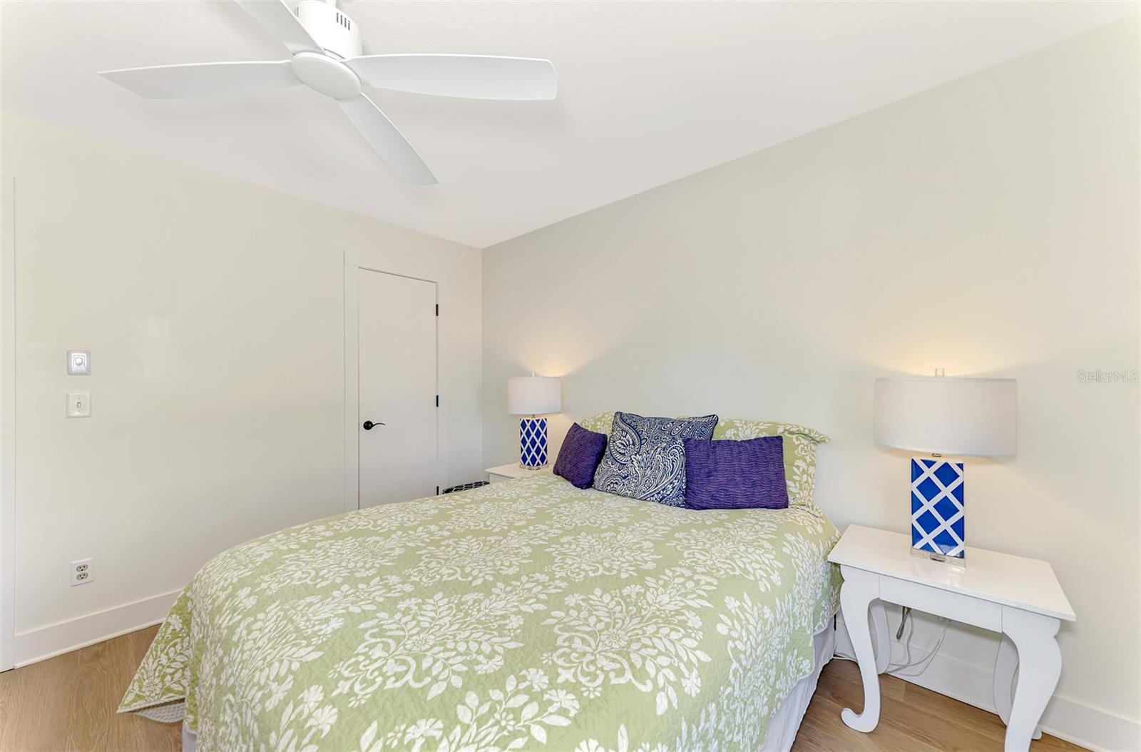 Image 34 of 83 For 812 Garland Avenue