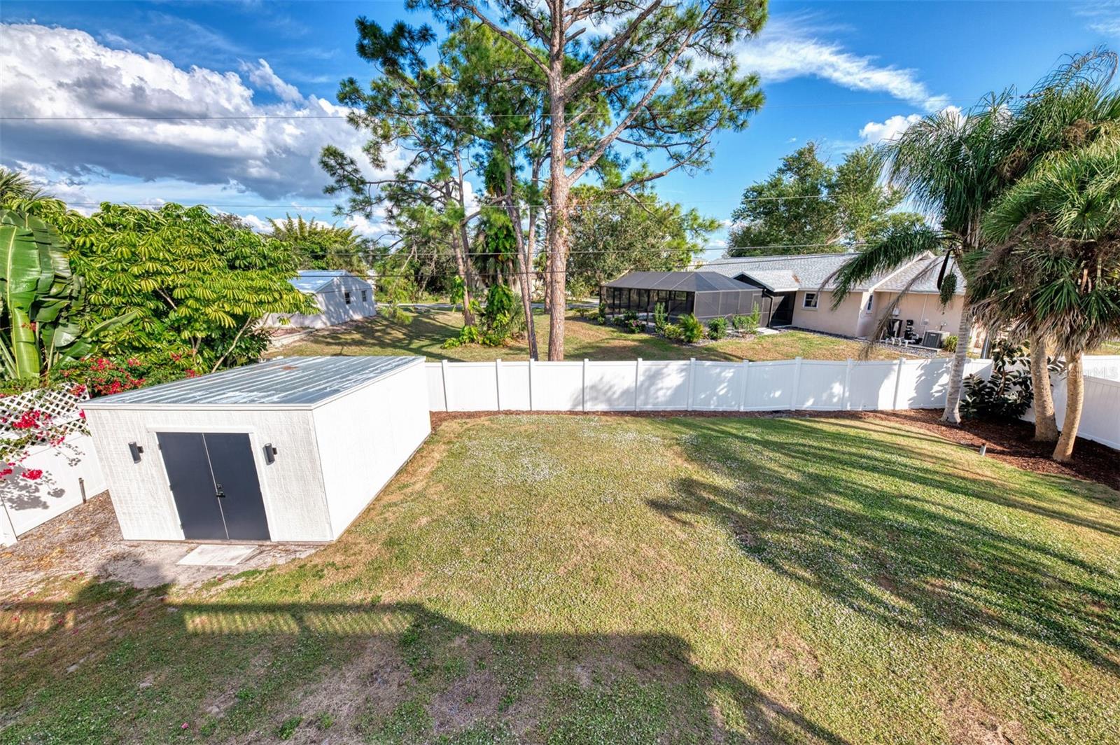 Image 43 of 83 For 812 Garland Avenue