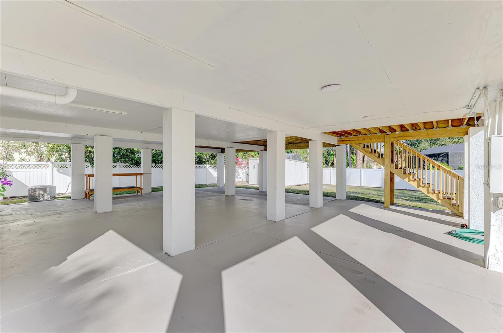 Image 44 of 83 For 812 Garland Avenue