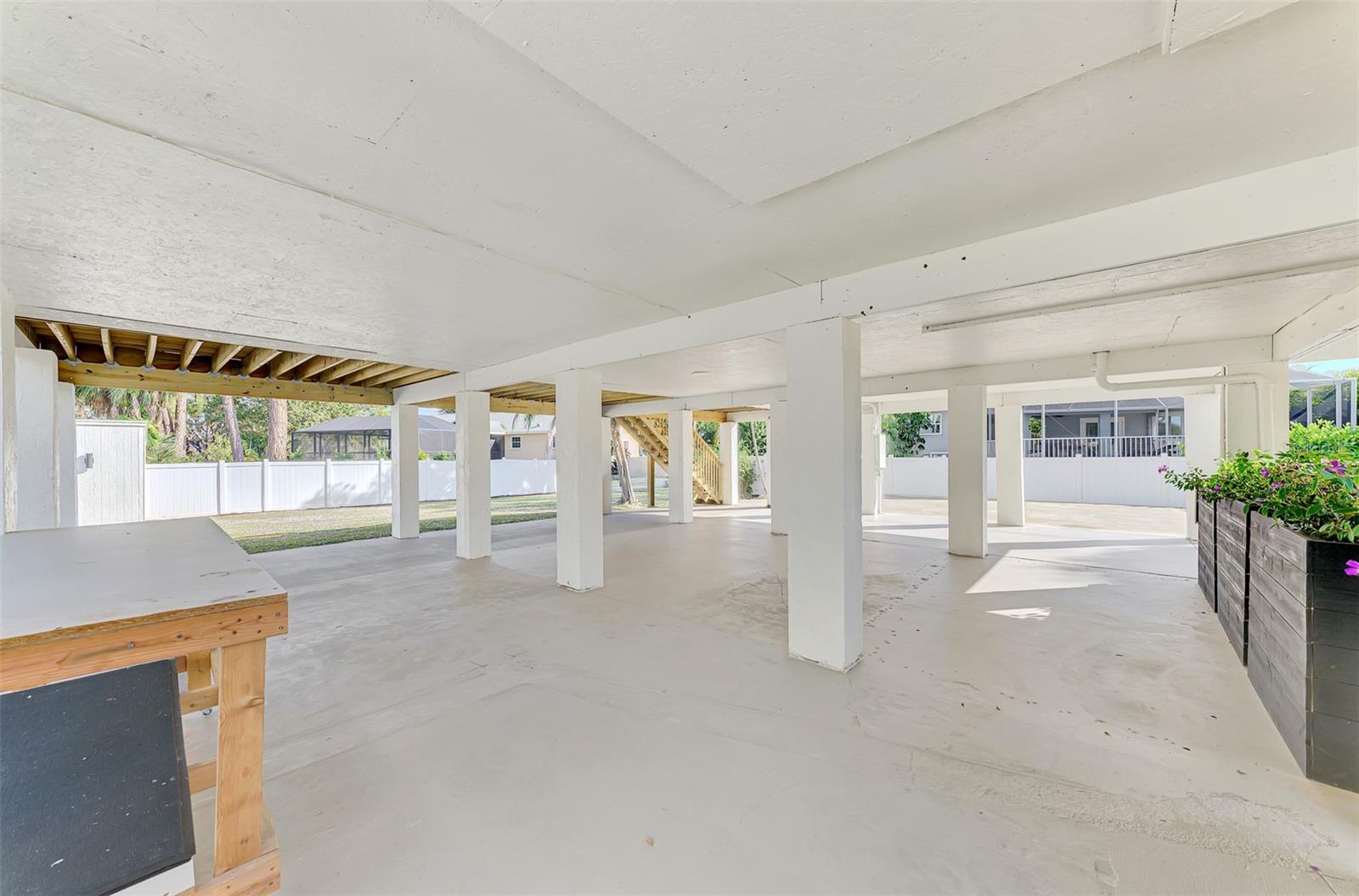 Image 45 of 83 For 812 Garland Avenue