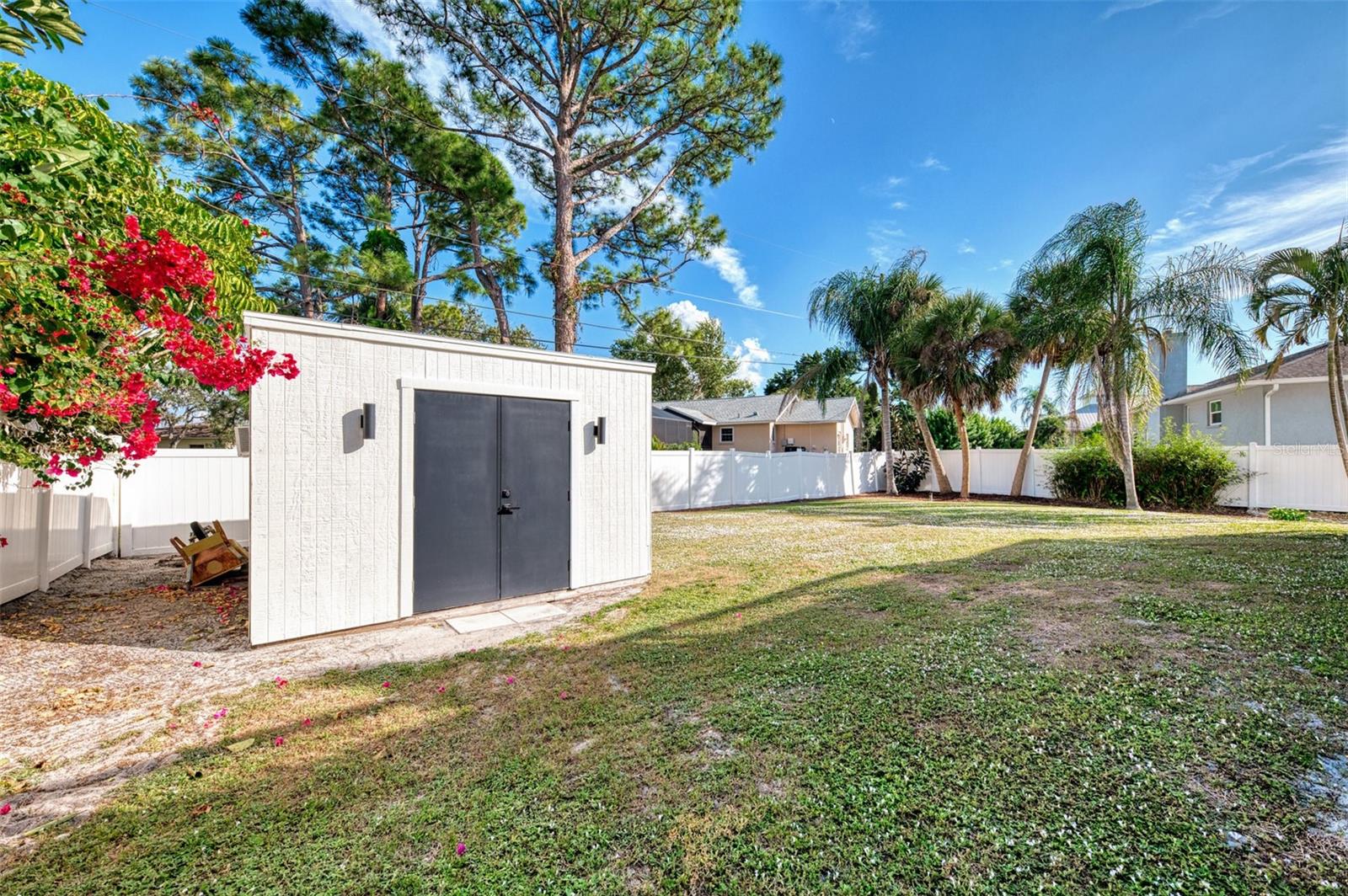 Image 47 of 83 For 812 Garland Avenue