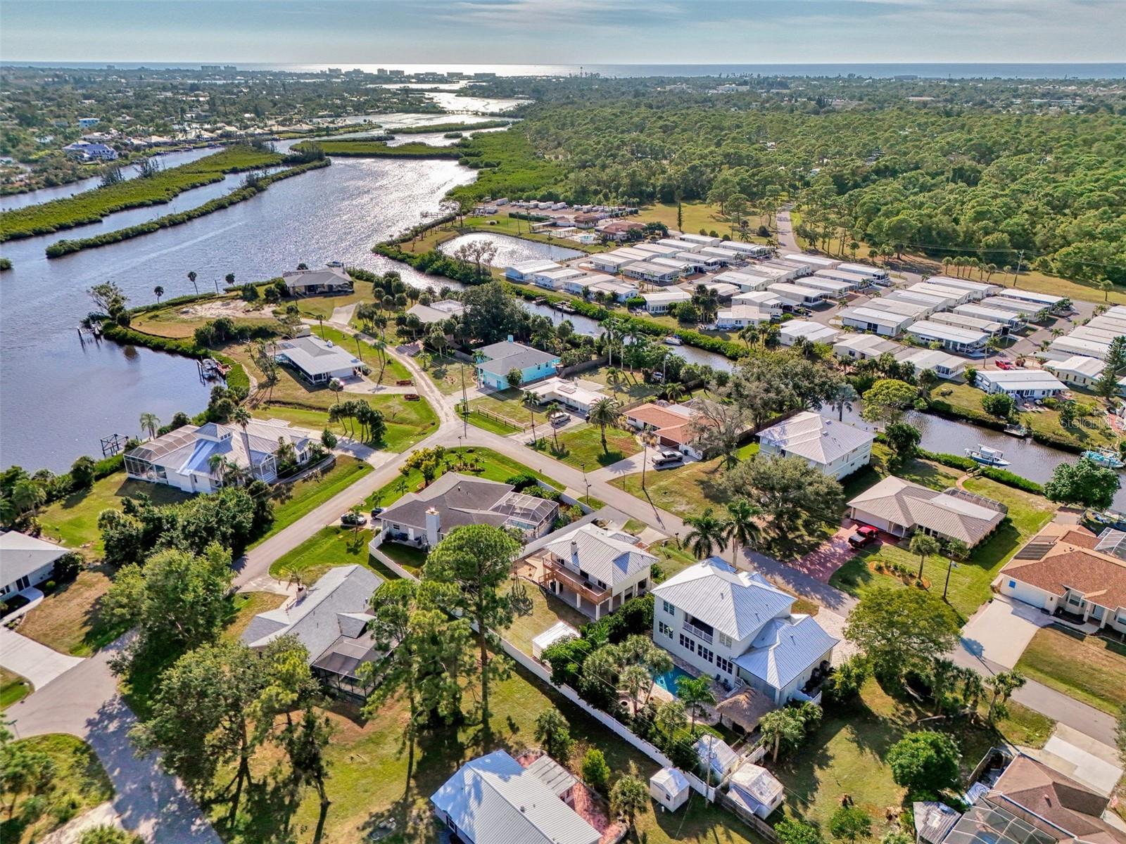 Image 52 of 83 For 812 Garland Avenue