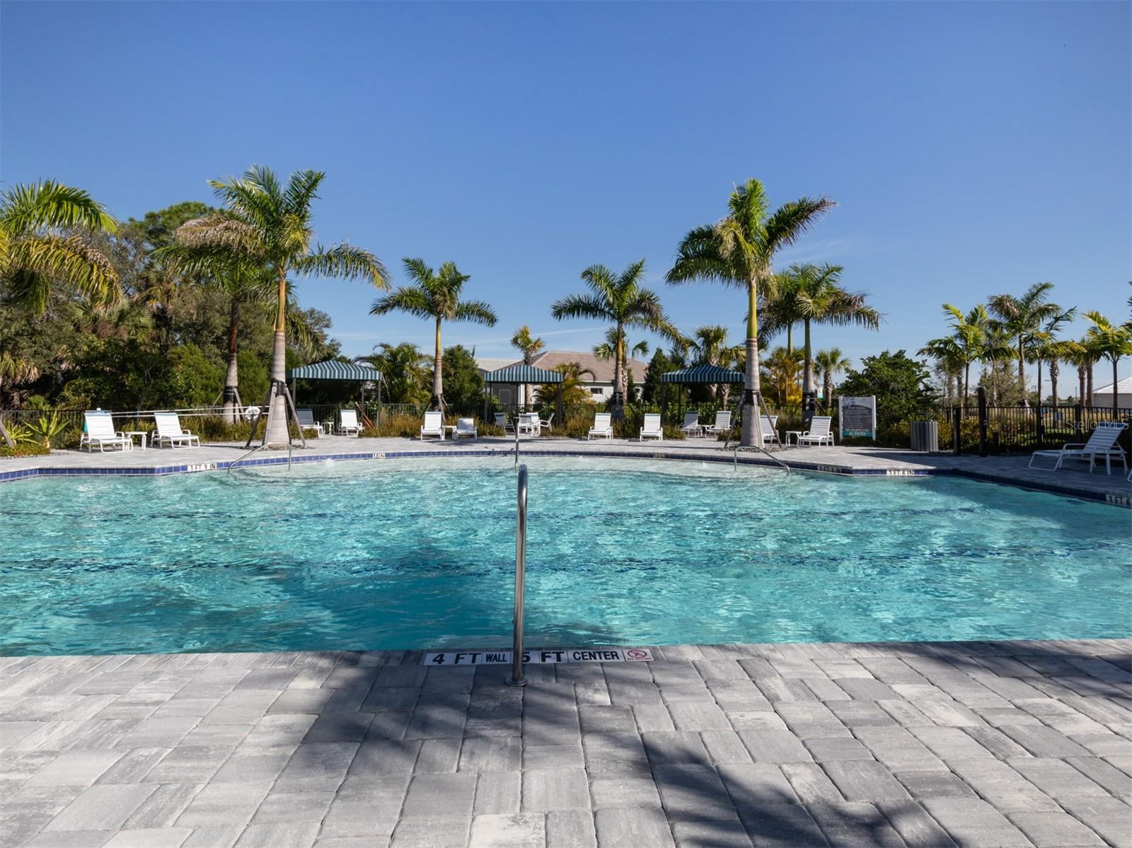 Image 25 of 34 For 18002 Franklin Park Court