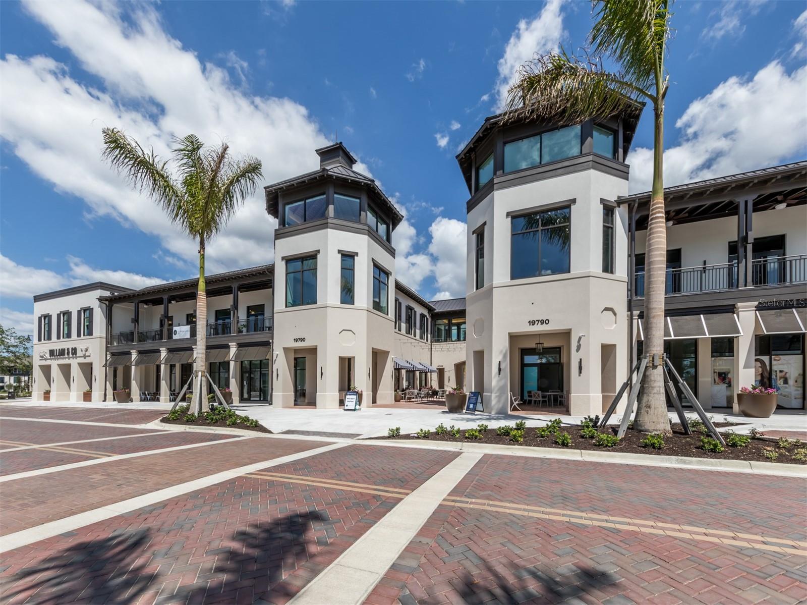 Image 30 of 34 For 18002 Franklin Park Court