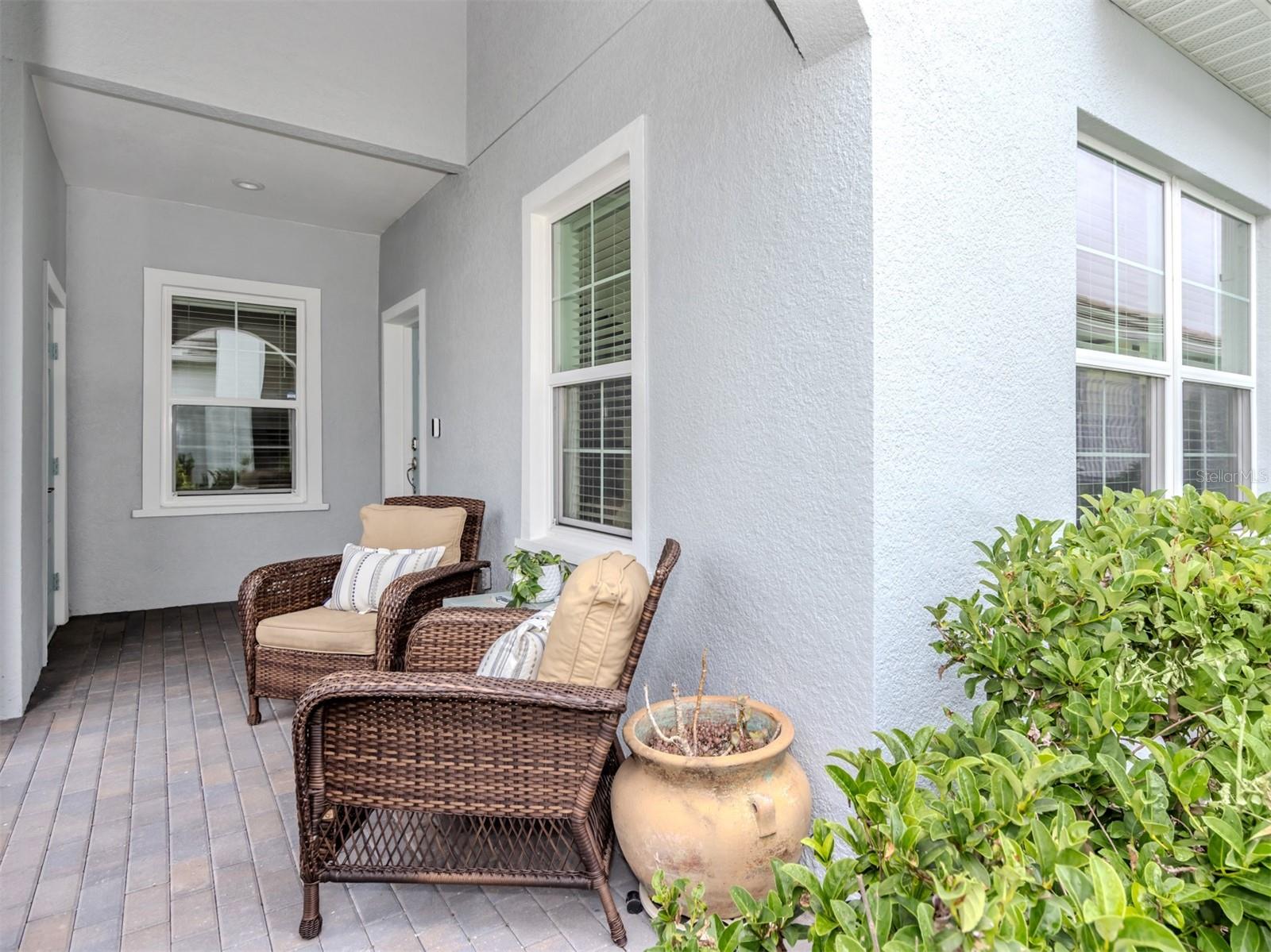 Image 6 of 34 For 18002 Franklin Park Court