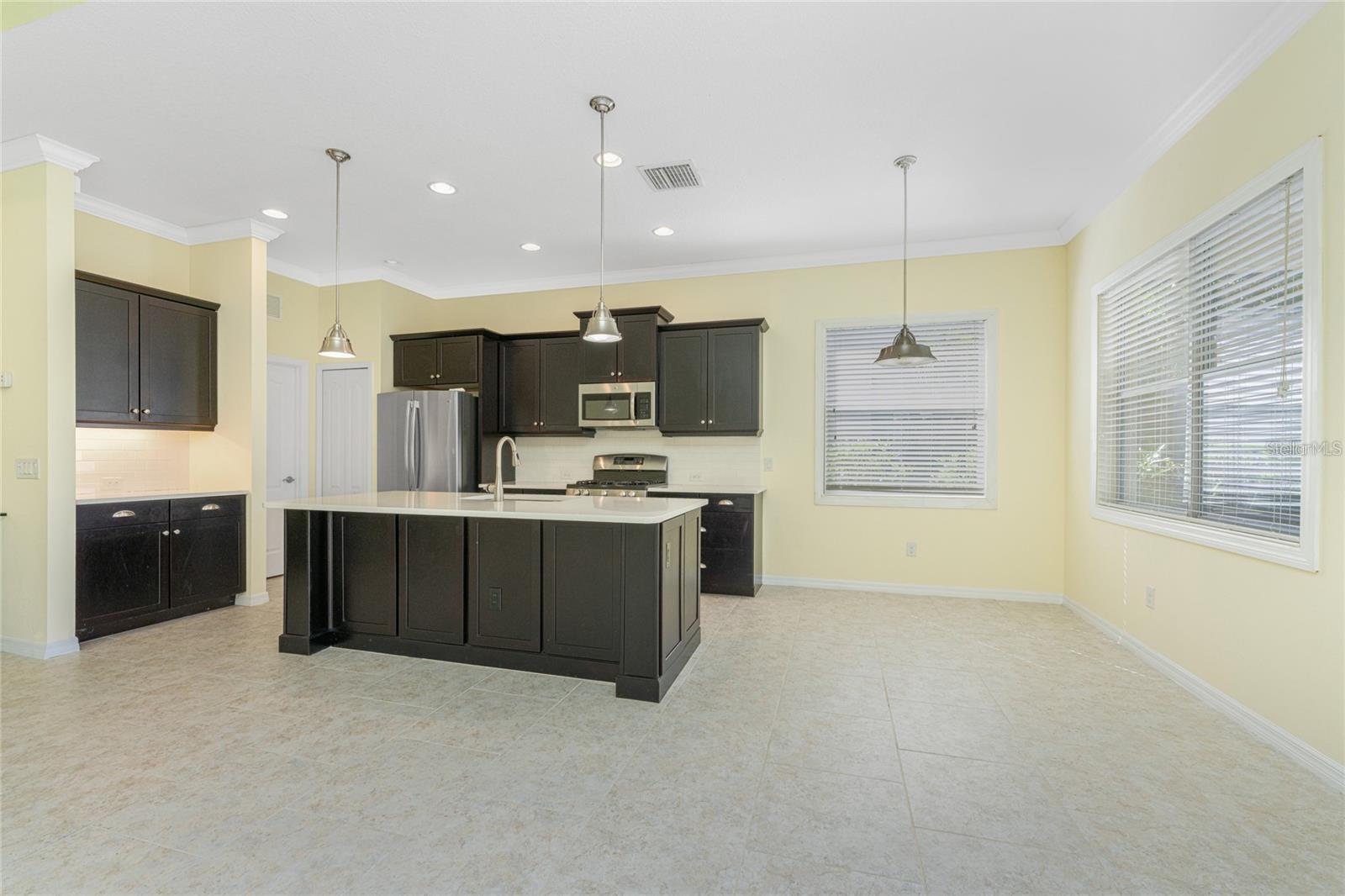 Image 12 of 34 For 10768 Trophy Drive