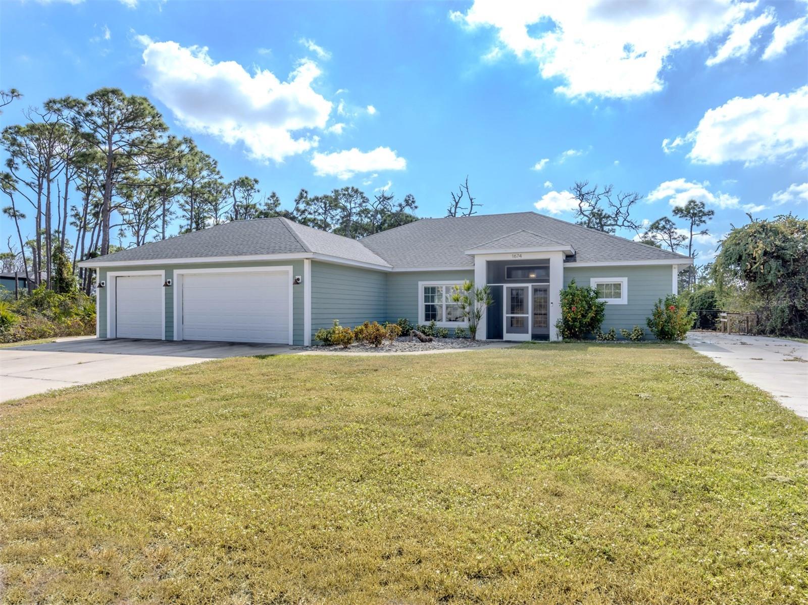 Image 37 of 50 For 1674 Pompano Avenue