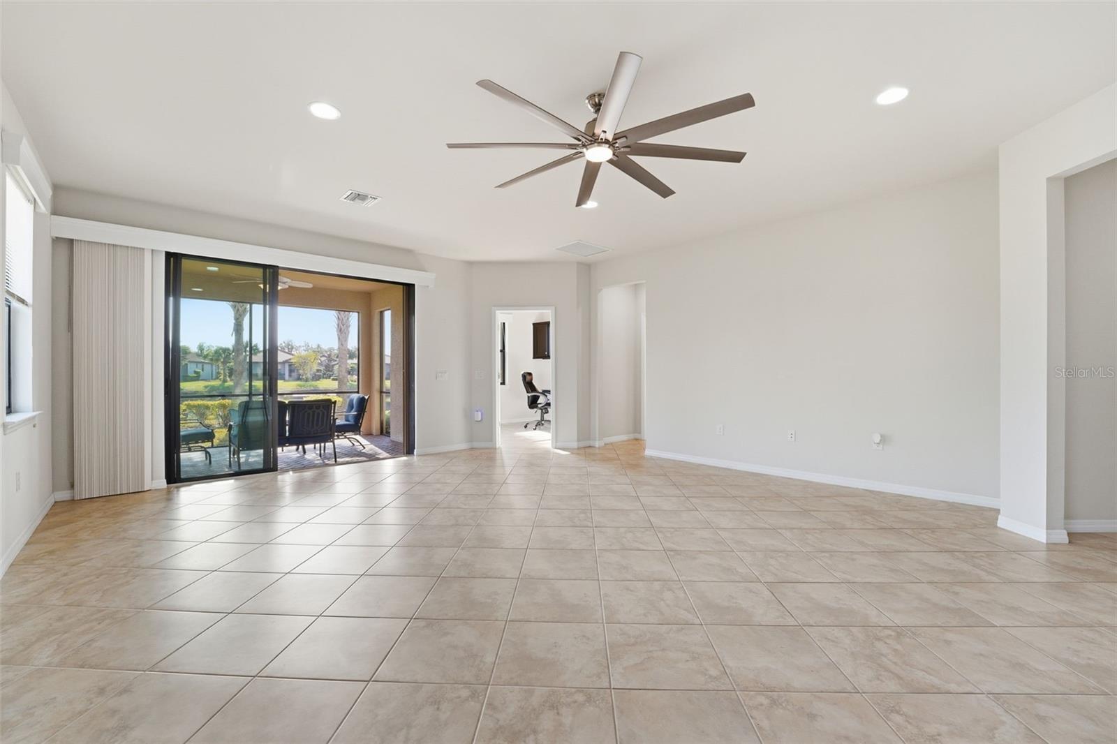 Image 22 of 65 For 2426 Arugula Drive