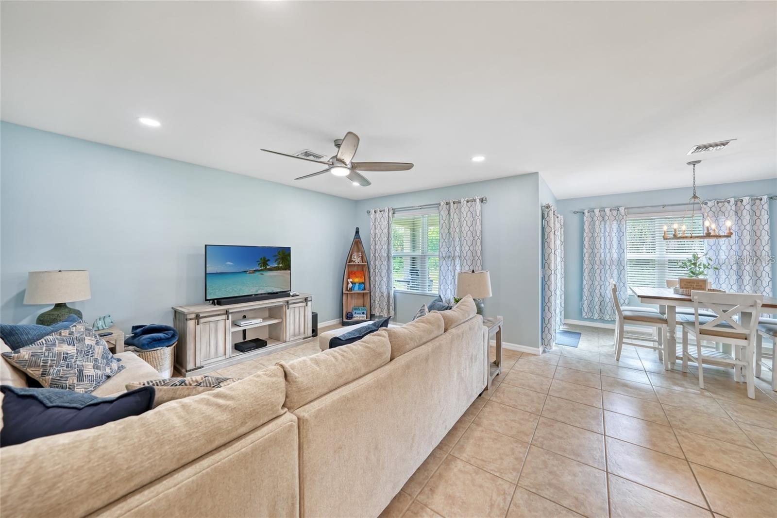 Image 13 of 41 For 7164 Mikasa Drive