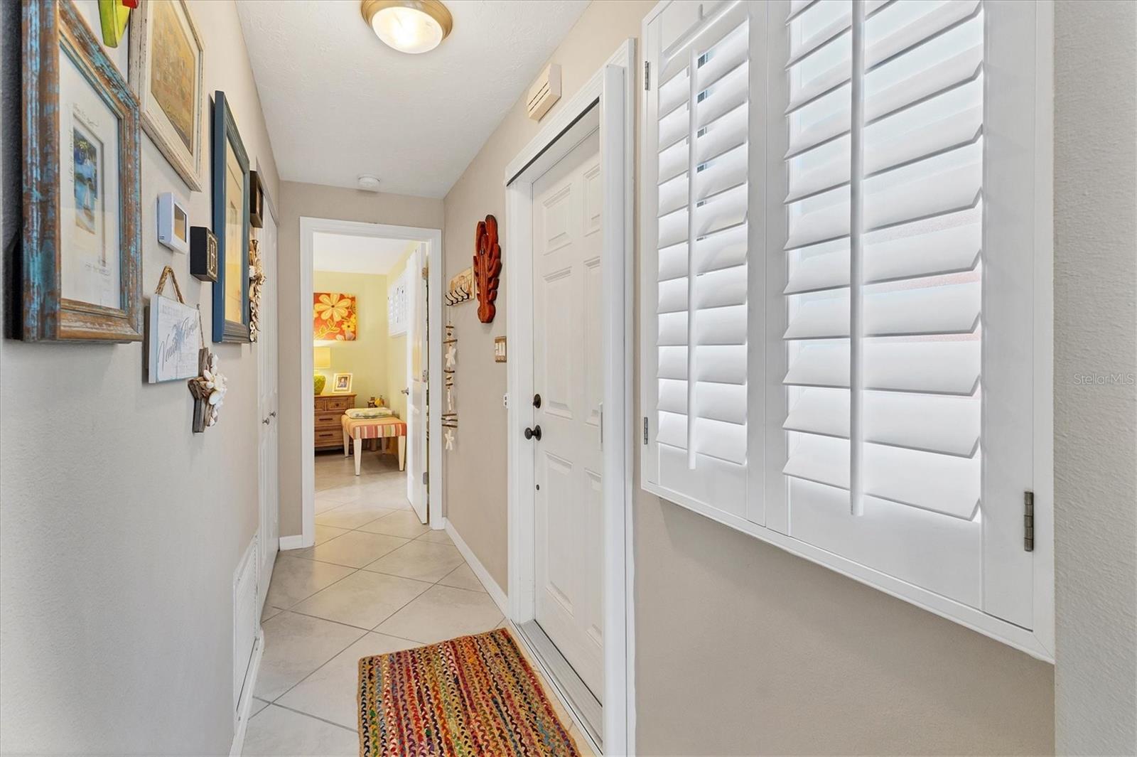 Image 10 of 52 For 500 Park Boulevard S 11