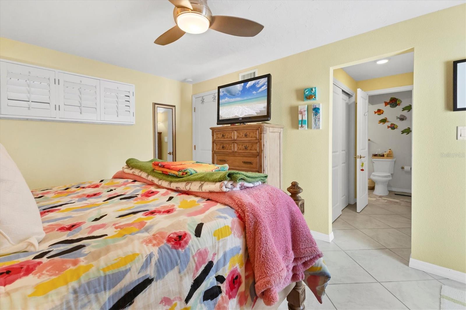 Image 24 of 52 For 500 Park Boulevard S 11