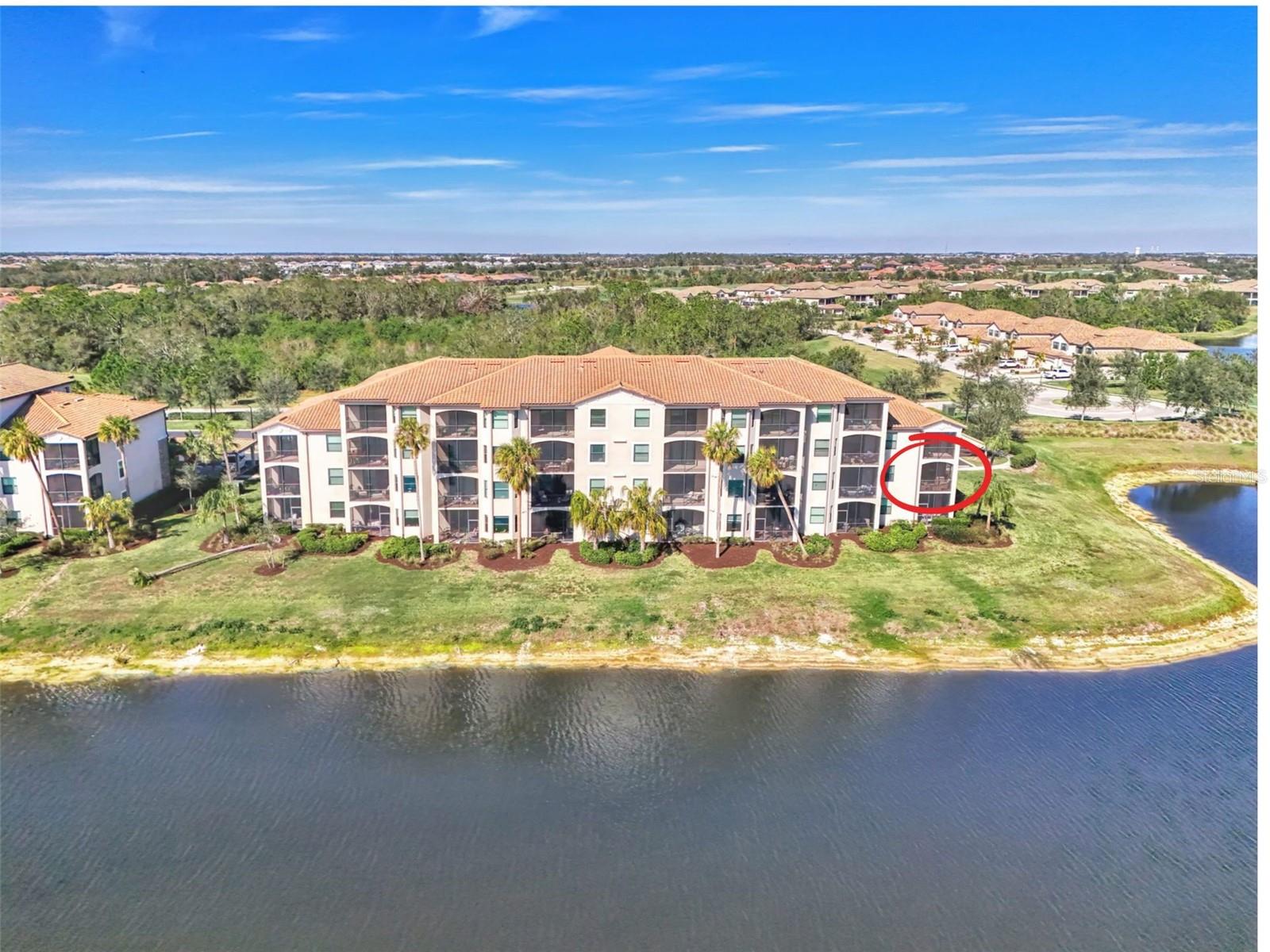 Image 23 of 46 For 17118 Vardon Terrace 202