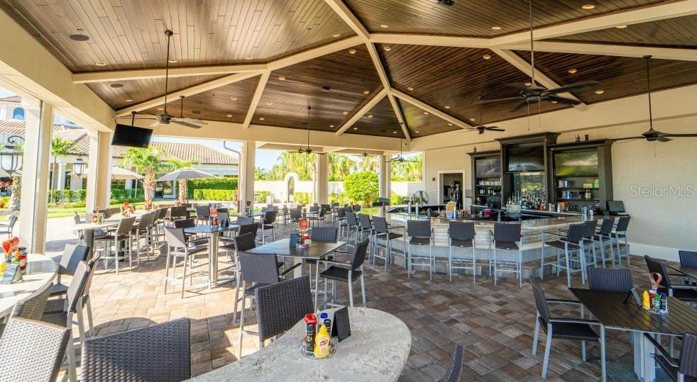 Image 35 of 46 For 17118 Vardon Terrace 202