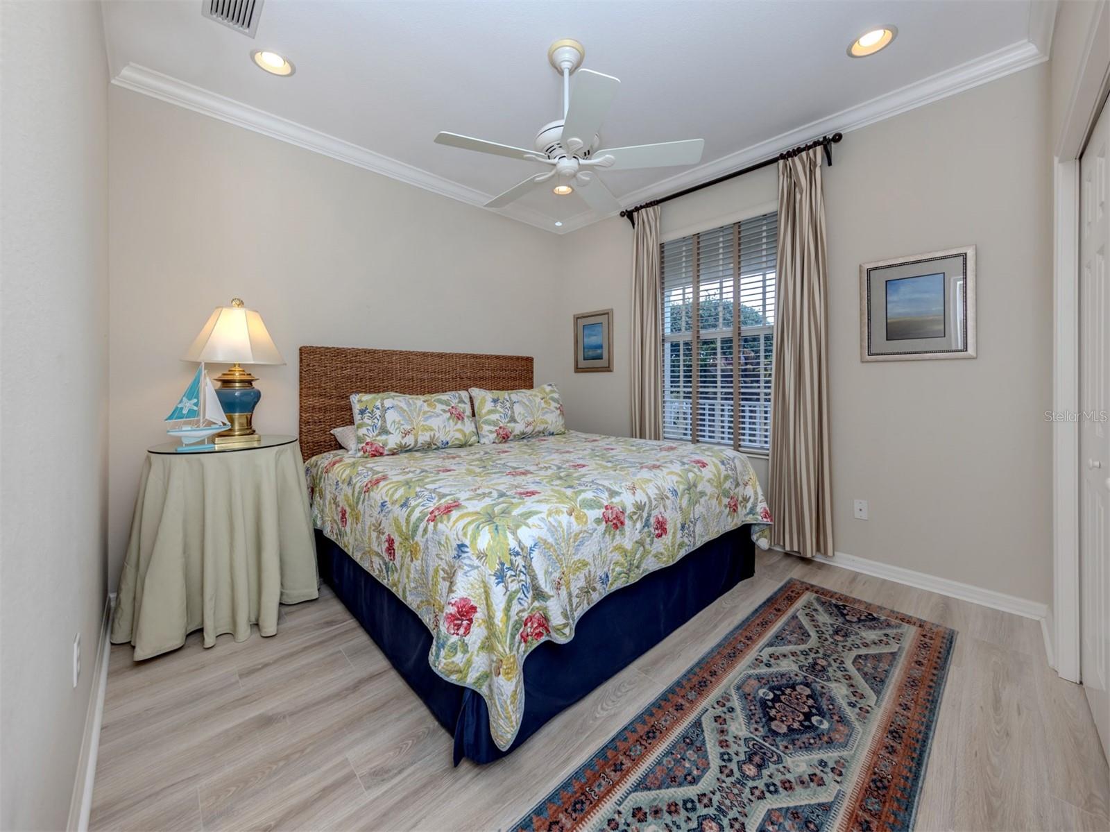 Image 20 of 70 For 102 Treviso Court