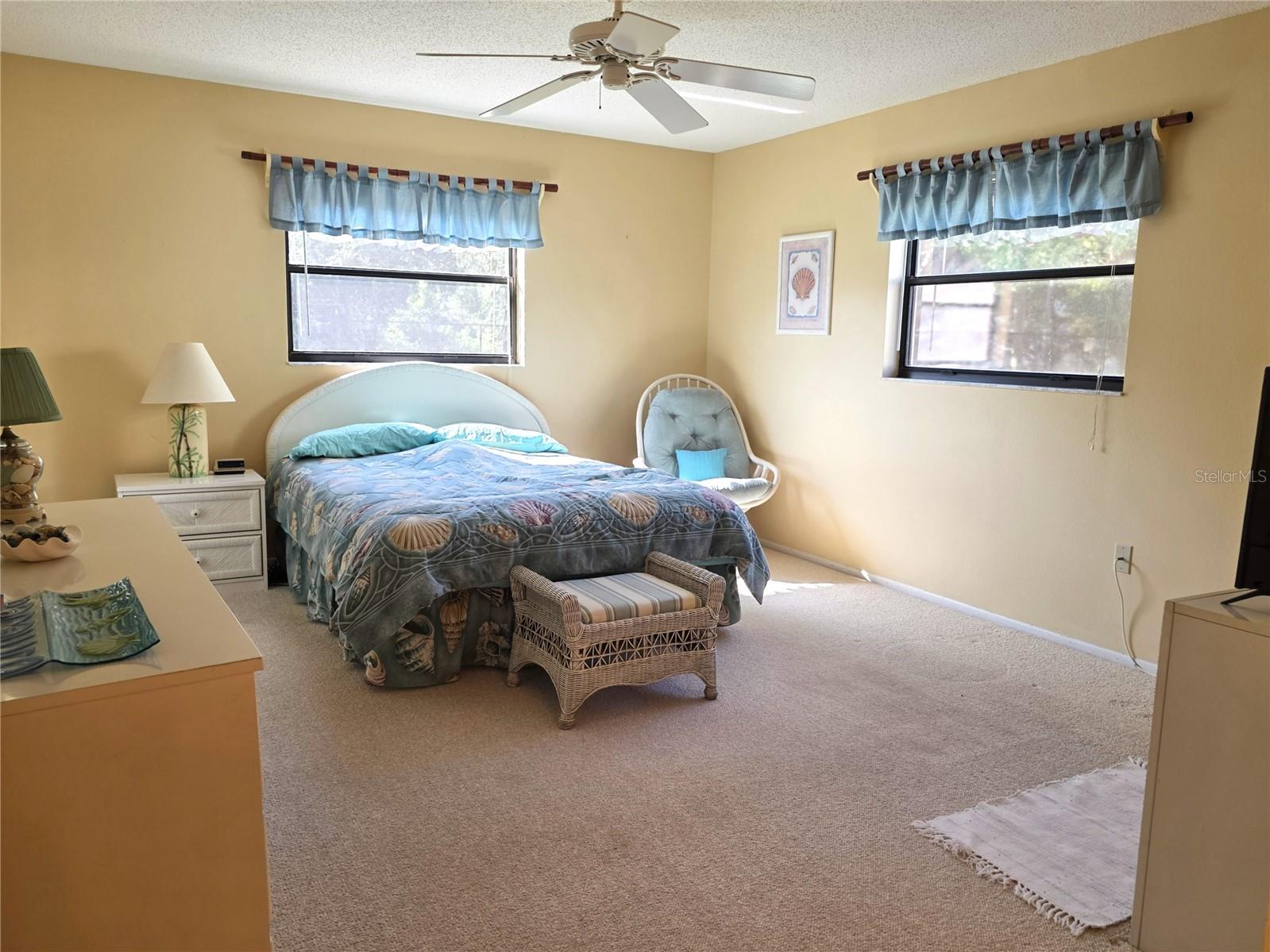 Image 15 of 28 For 113 Pine Hollow Drive 113