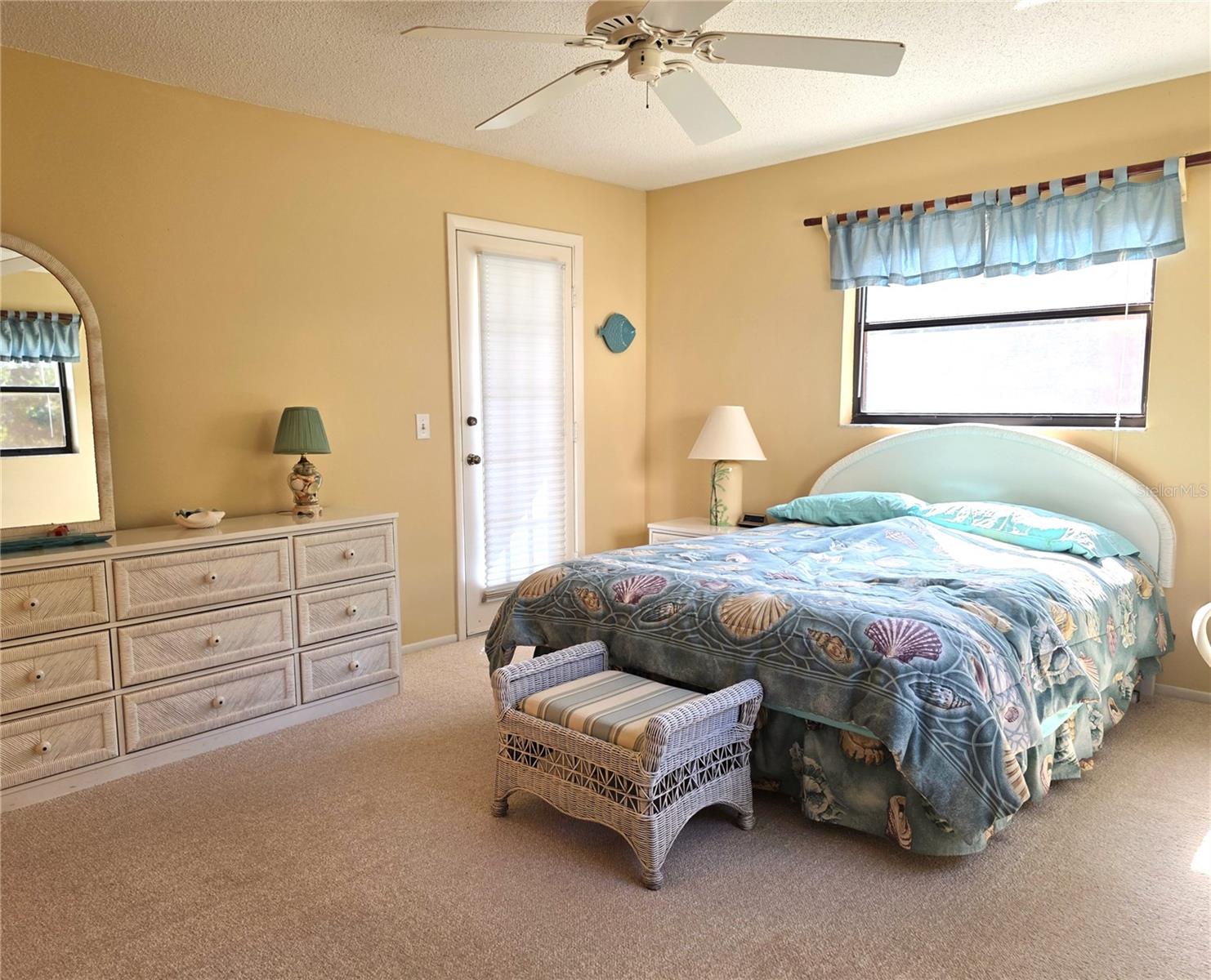 Image 16 of 28 For 113 Pine Hollow Drive 113