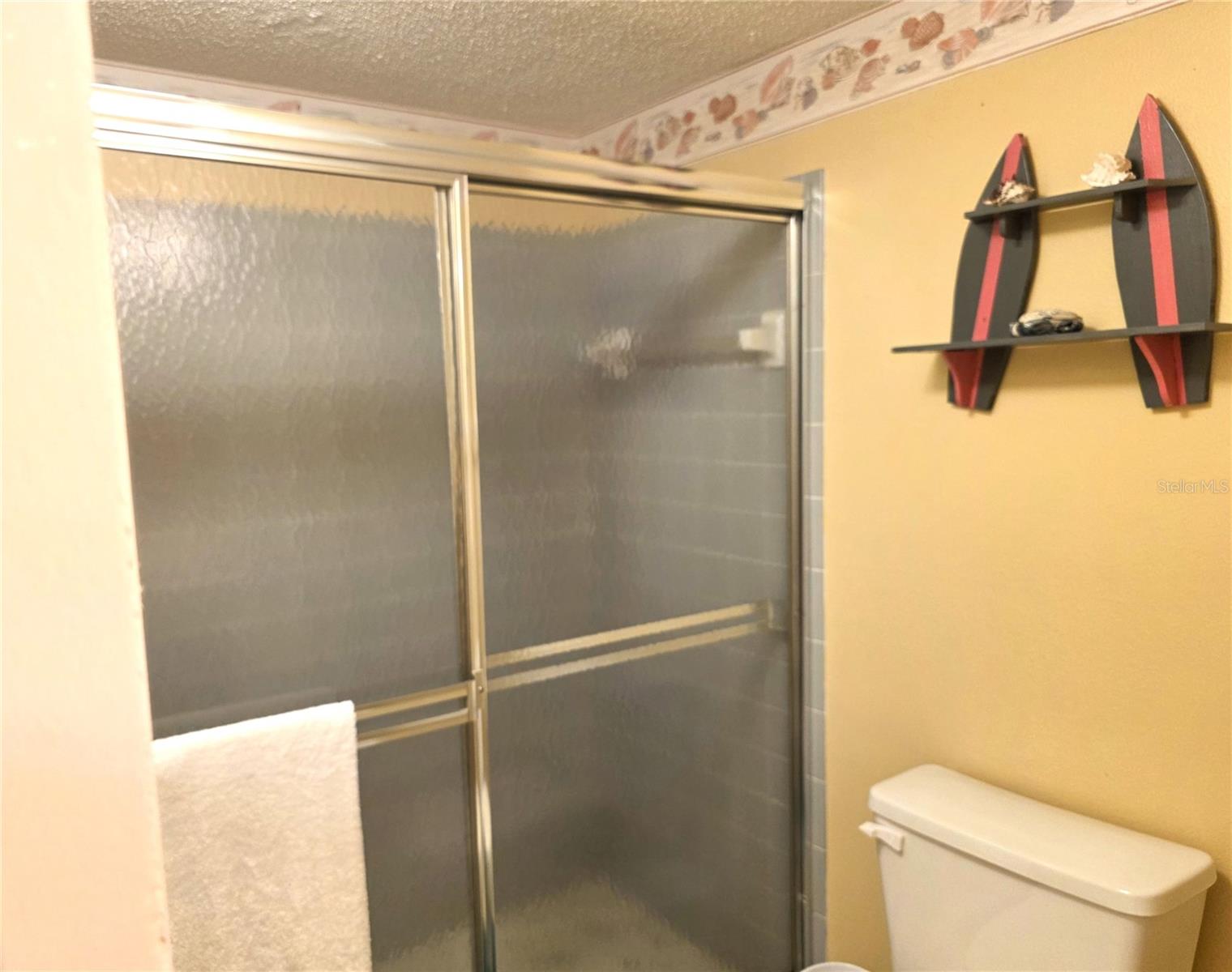 Image 19 of 28 For 113 Pine Hollow Drive 113