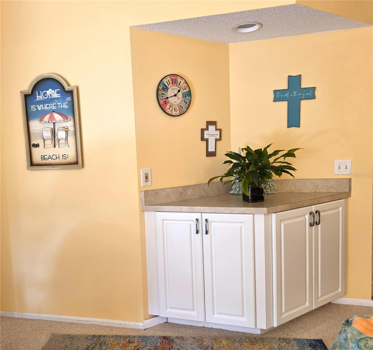 Image 24 of 28 For 113 Pine Hollow Drive 113