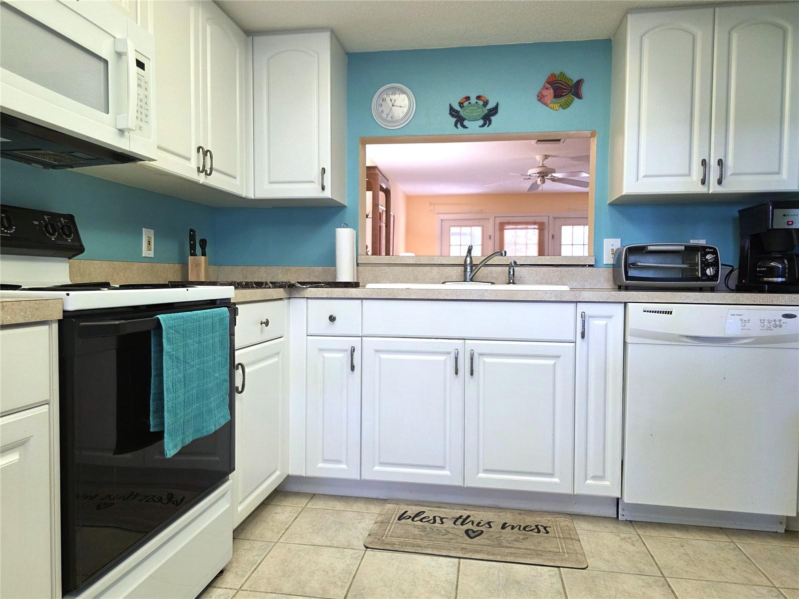 Image 5 of 28 For 113 Pine Hollow Drive 113