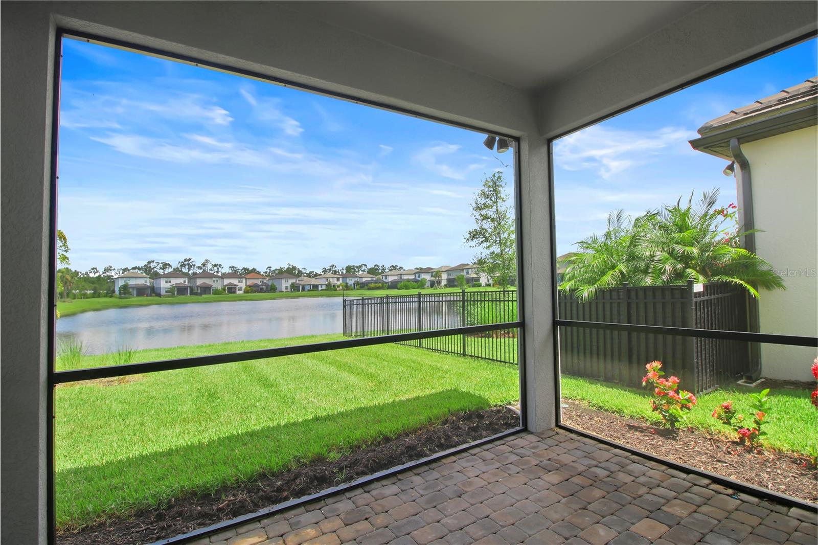 Image 38 of 65 For 6256 Baywood Court