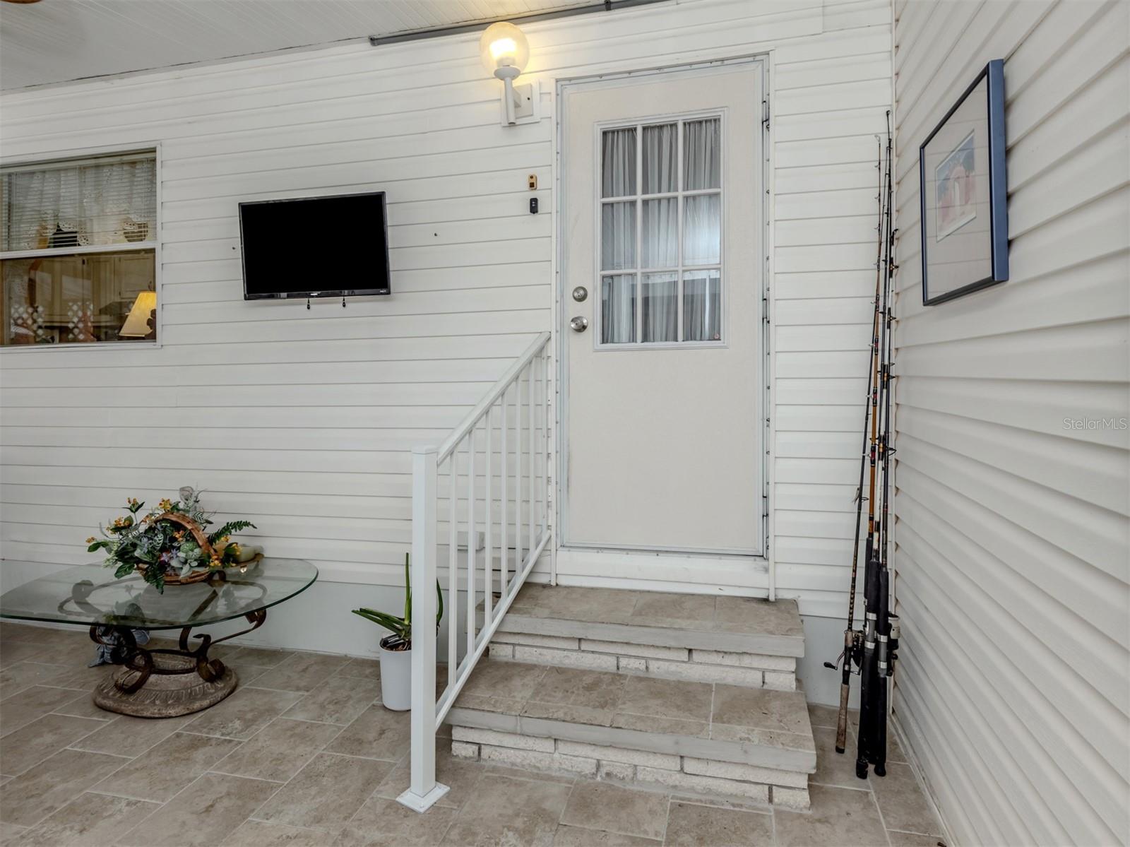 Image 4 of 64 For 452 Sharks Point