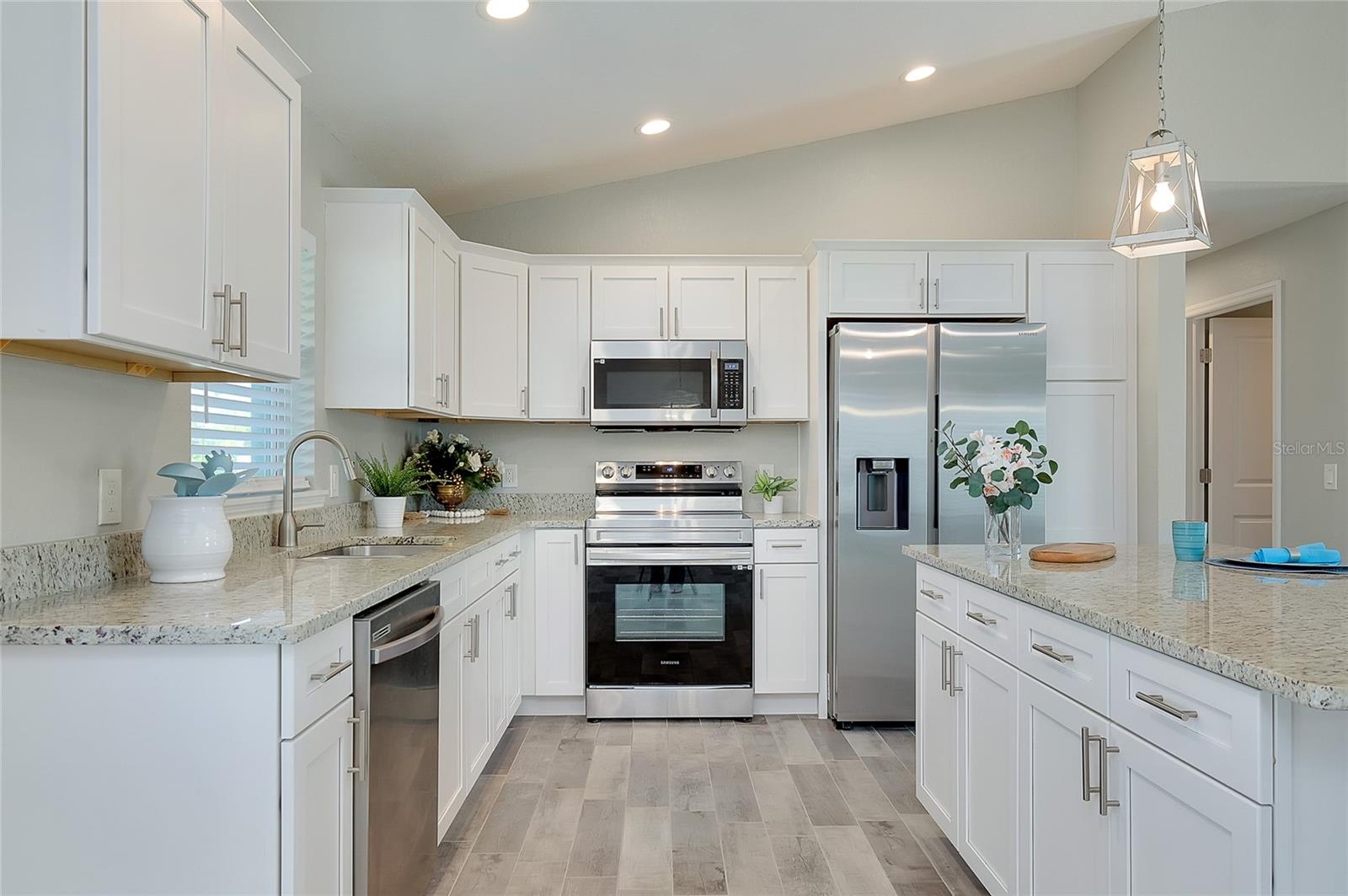 Image 17 of 62 For 10308 Sandrift Avenue