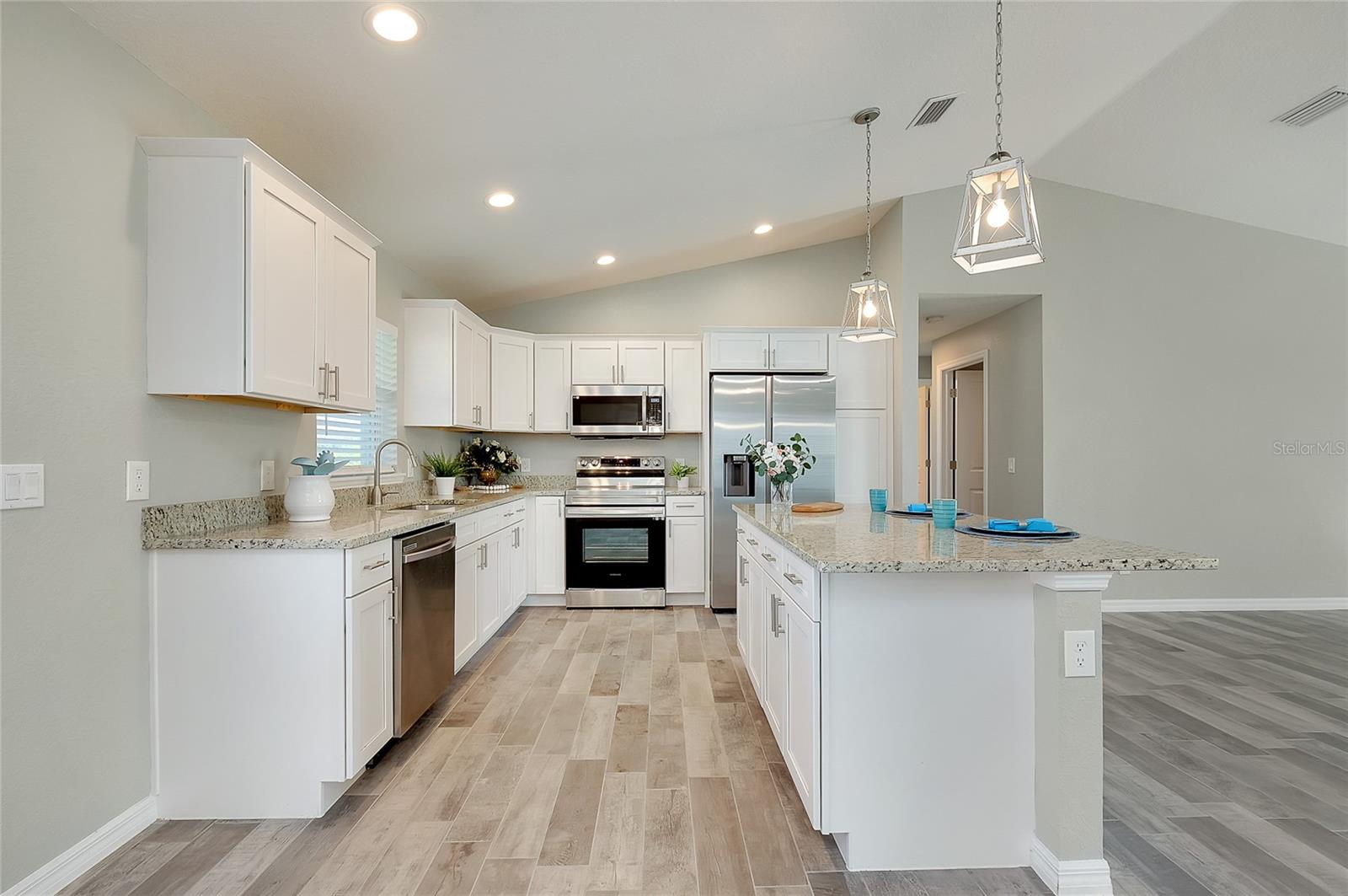 Image 19 of 62 For 10308 Sandrift Avenue