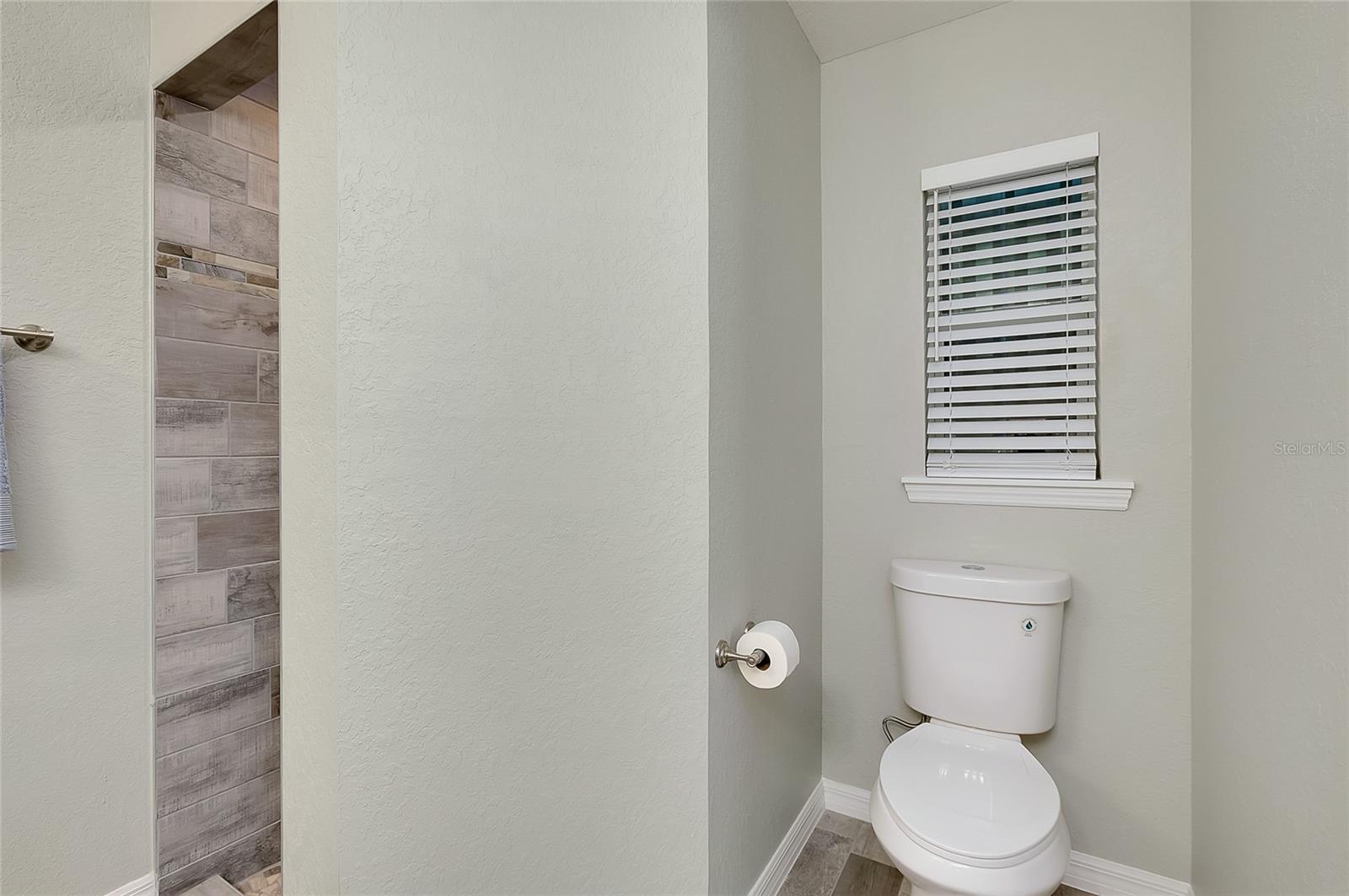 Image 40 of 62 For 10308 Sandrift Avenue