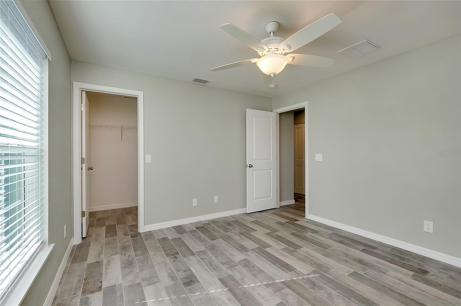 Image 52 of 62 For 10308 Sandrift Avenue