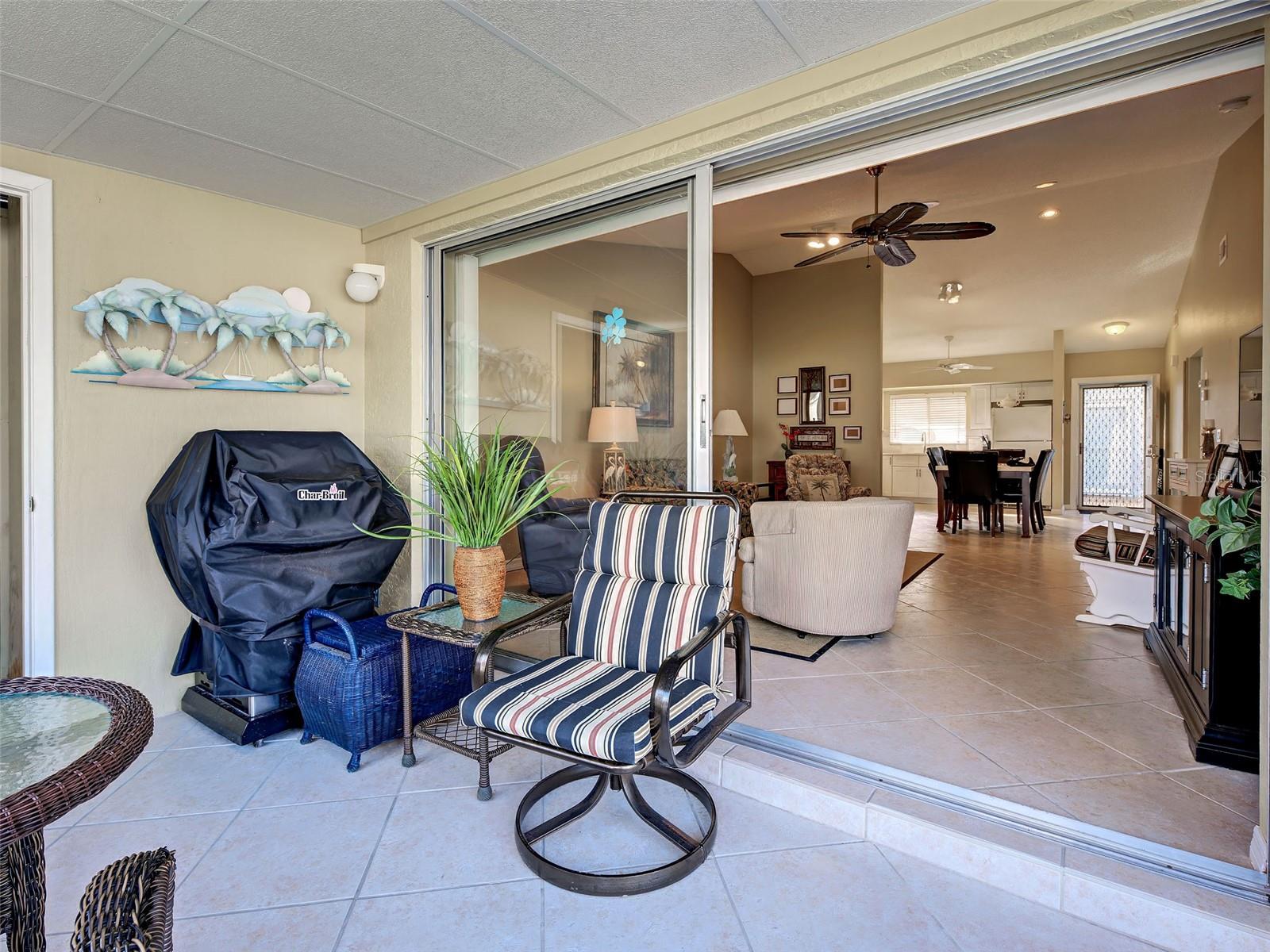 Image 13 of 36 For 6527 Hamlet Drive 26b