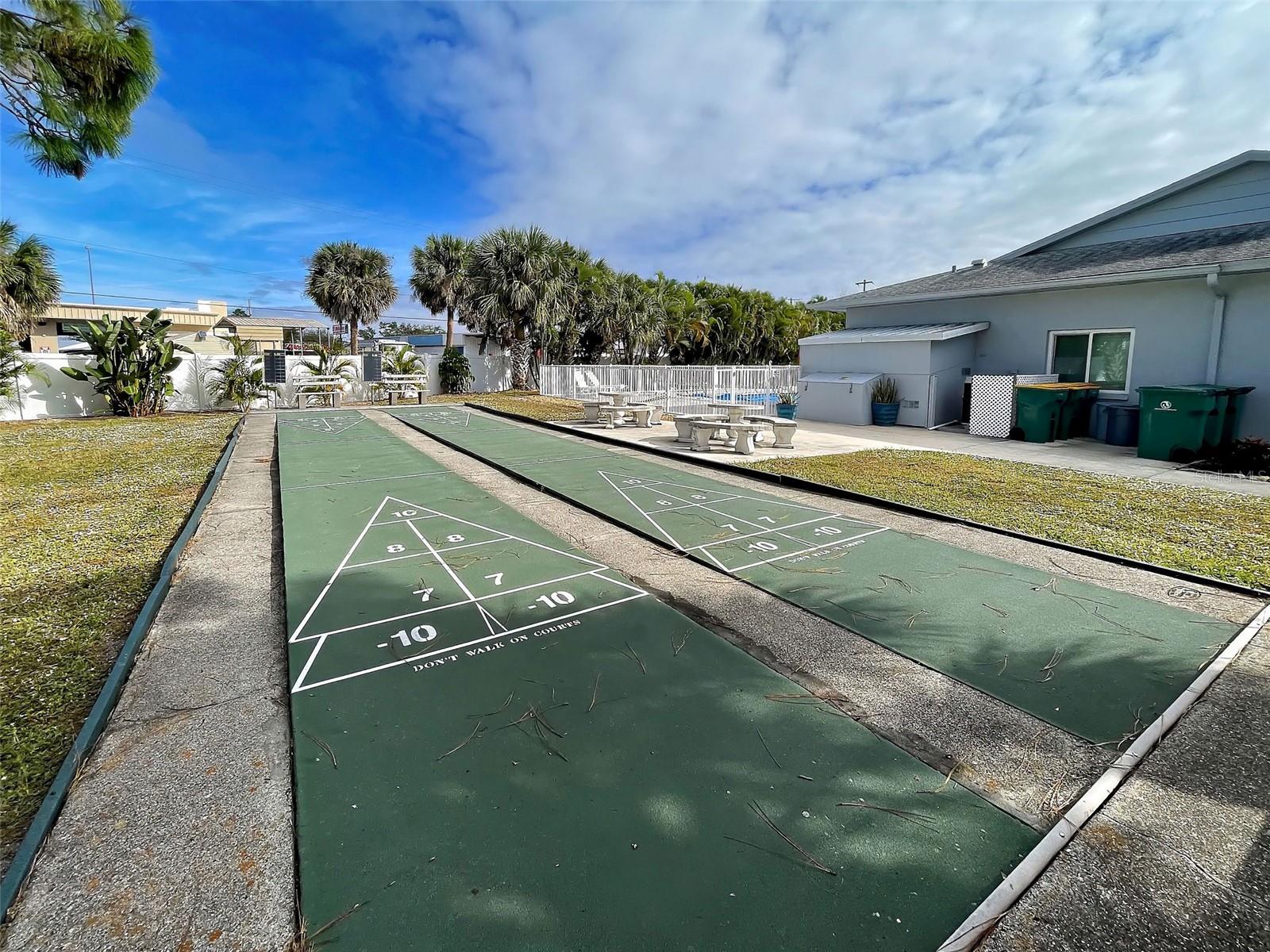 Image 33 of 36 For 6527 Hamlet Drive 26b