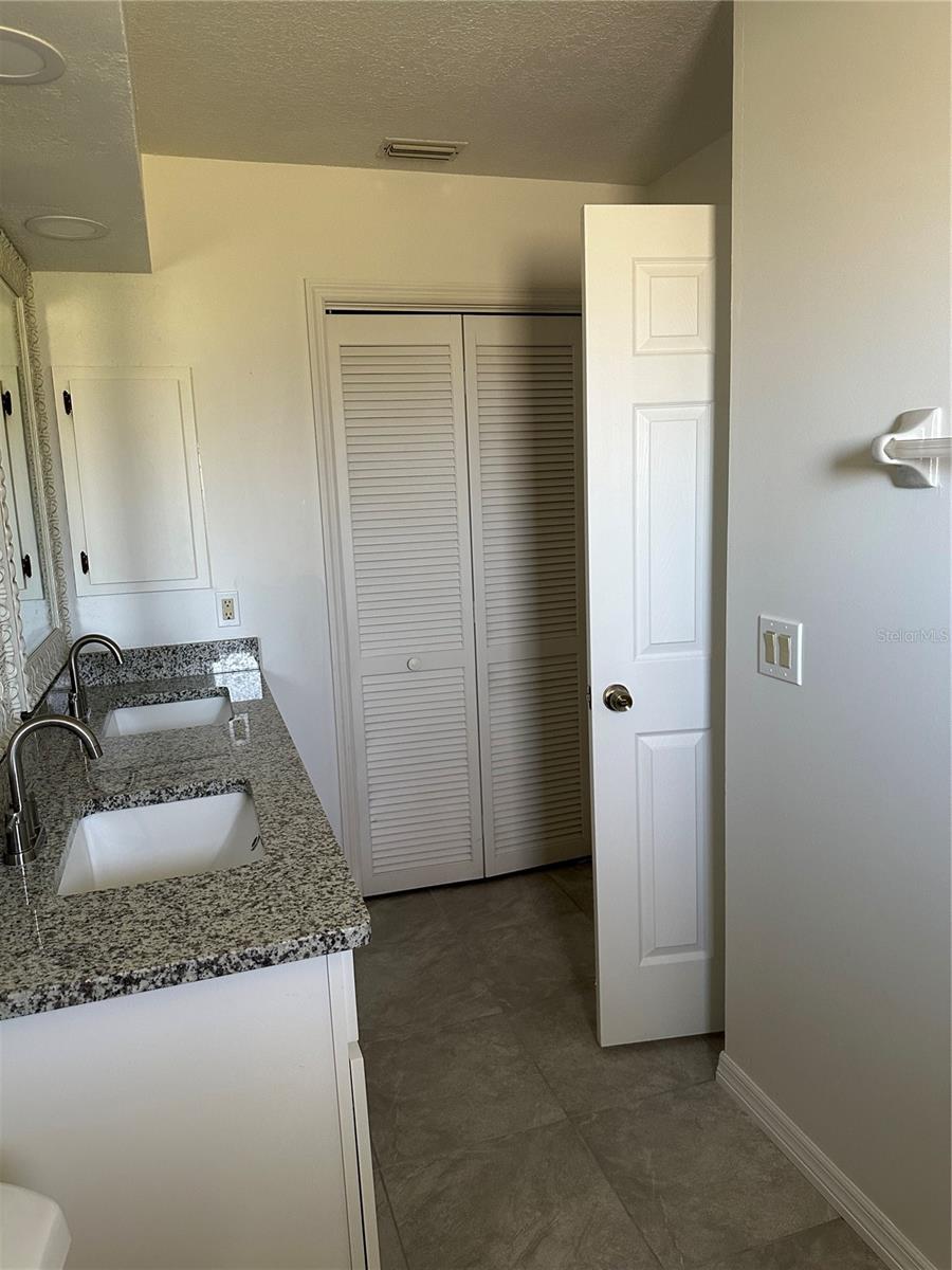 Image 10 of 16 For 61 Mark Twain Lane