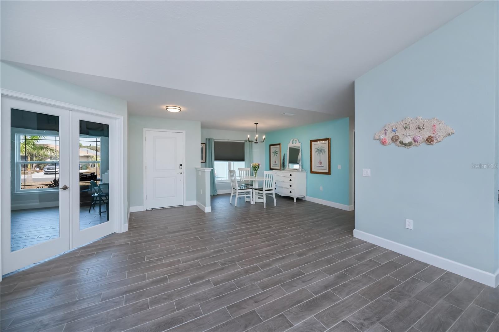 Image 4 of 58 For 601 Citrus Road