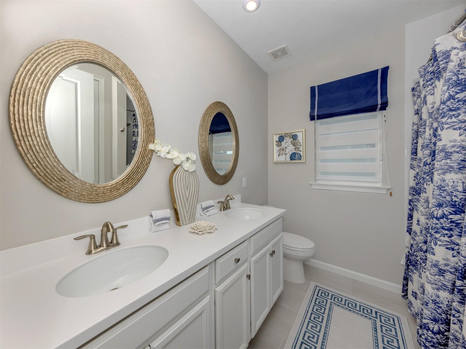 Image 17 of 56 For 11932 Bohemian Place