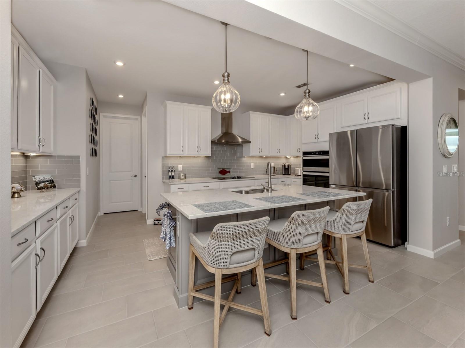 Image 5 of 56 For 11932 Bohemian Place