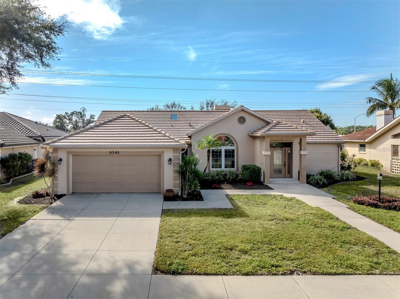 Image 2 of 49 For 1041 Truman Street