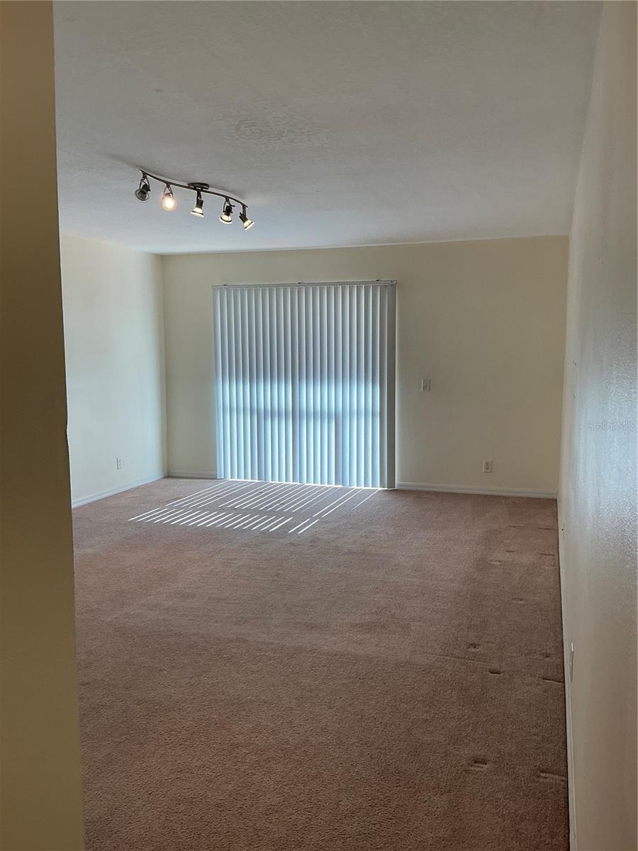 Image 13 of 41 For 216 Coquina Bay Dr Drive