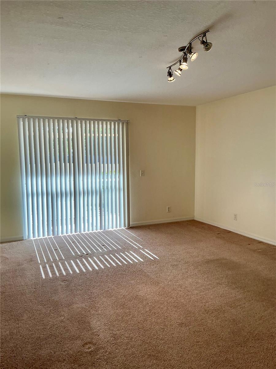 Image 14 of 41 For 216 Coquina Bay Dr Drive