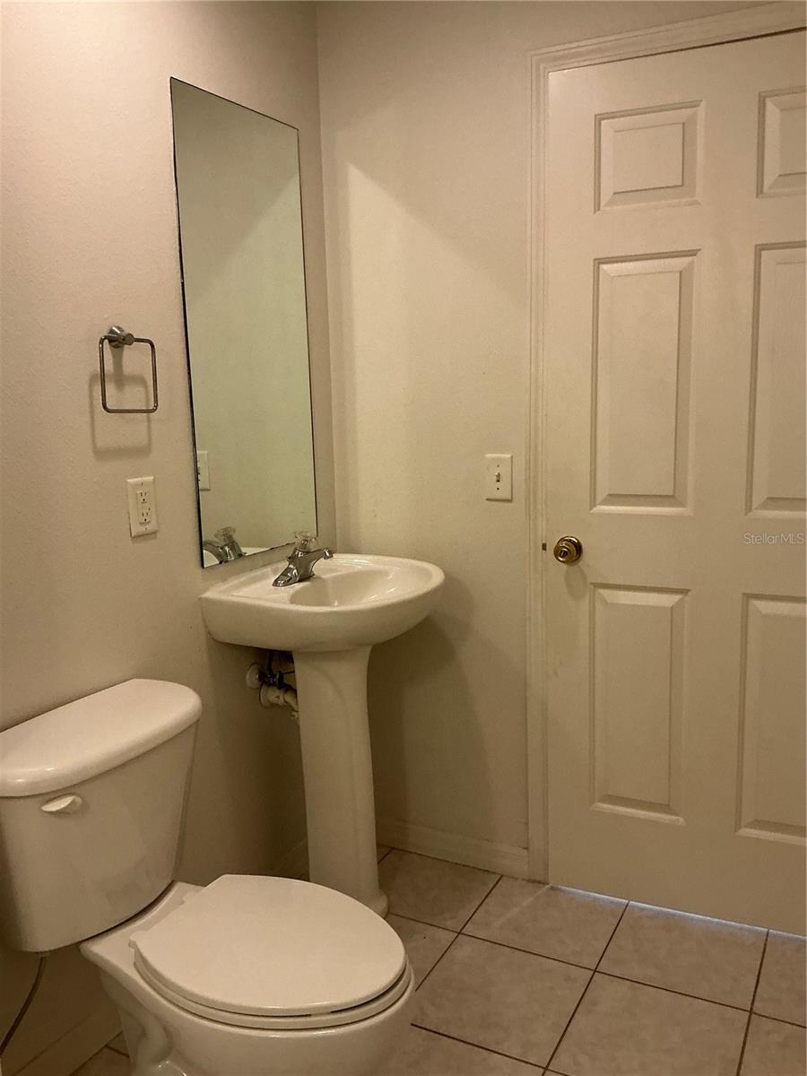 Image 20 of 41 For 216 Coquina Bay Dr Drive