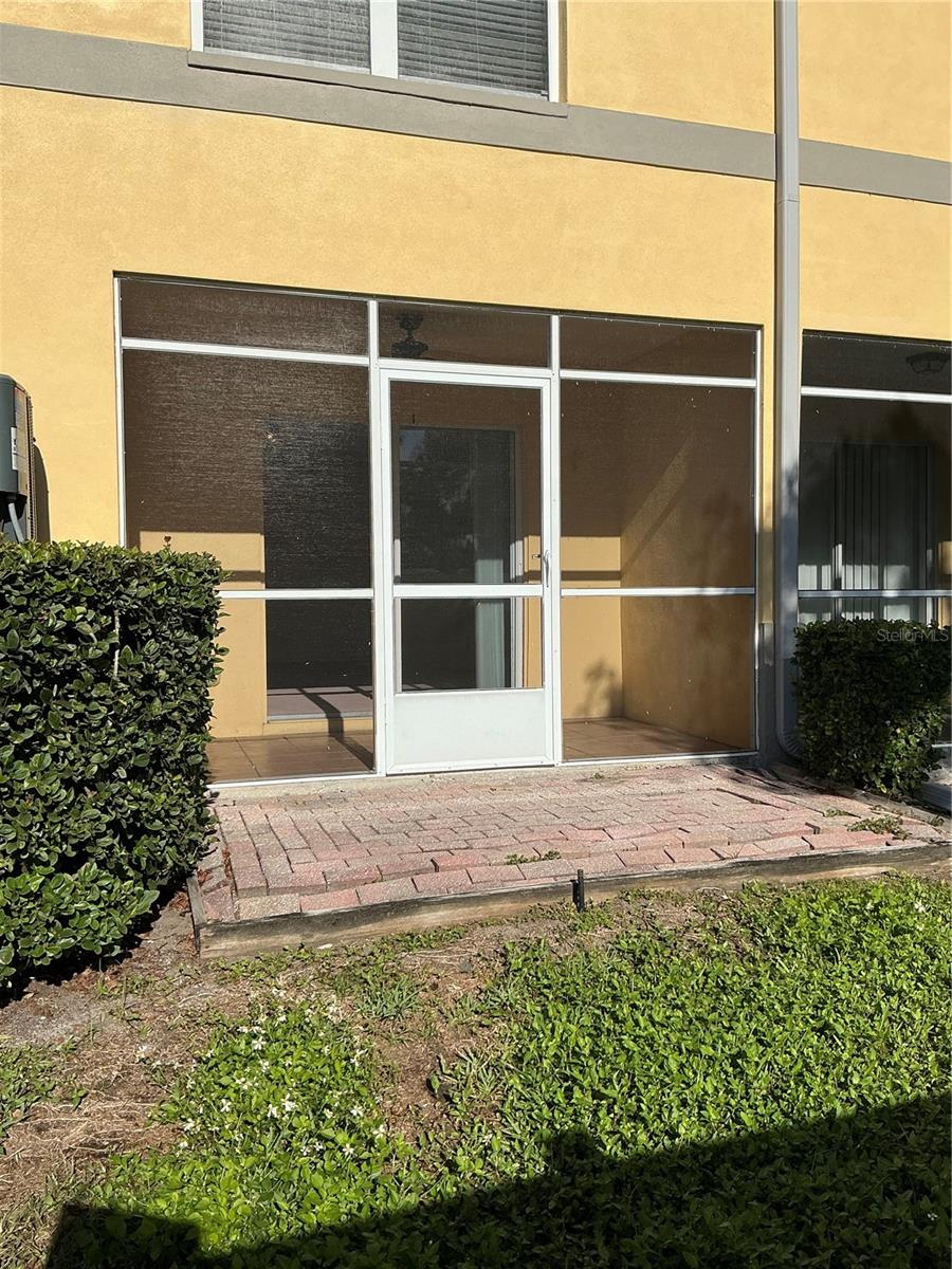 Image 32 of 41 For 216 Coquina Bay Dr Drive