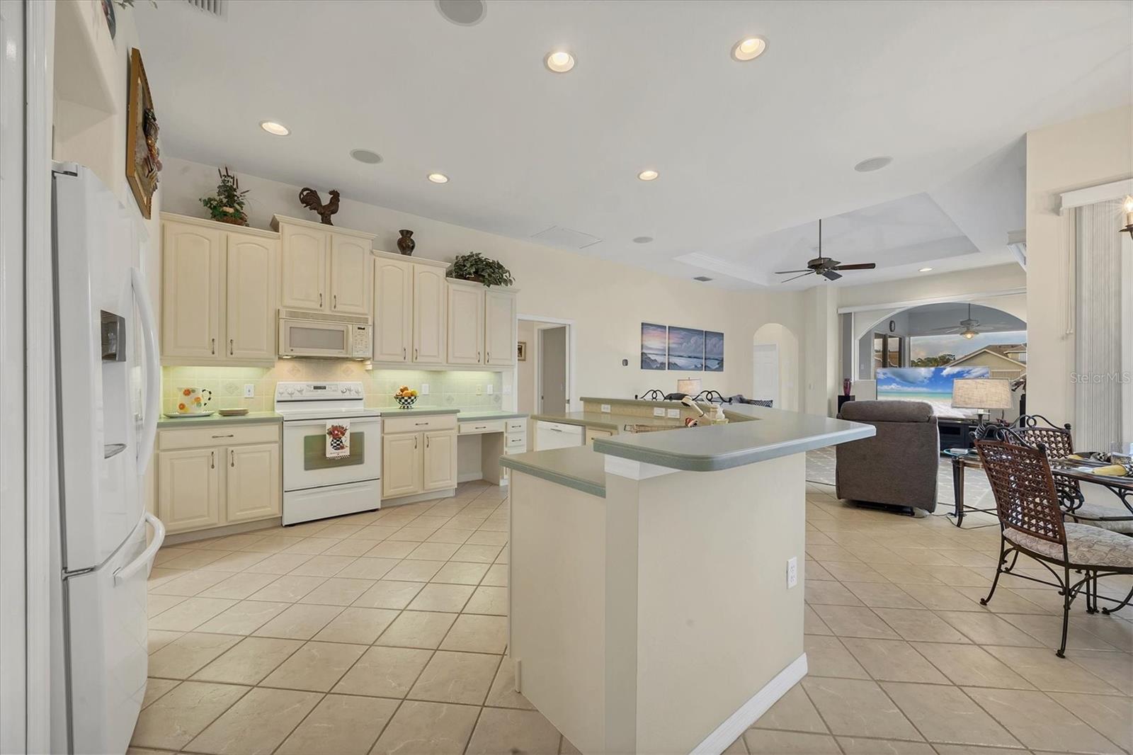 Image 17 of 63 For 5266 Pine Shadow Lane