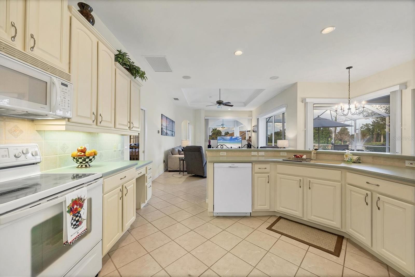 Image 18 of 63 For 5266 Pine Shadow Lane