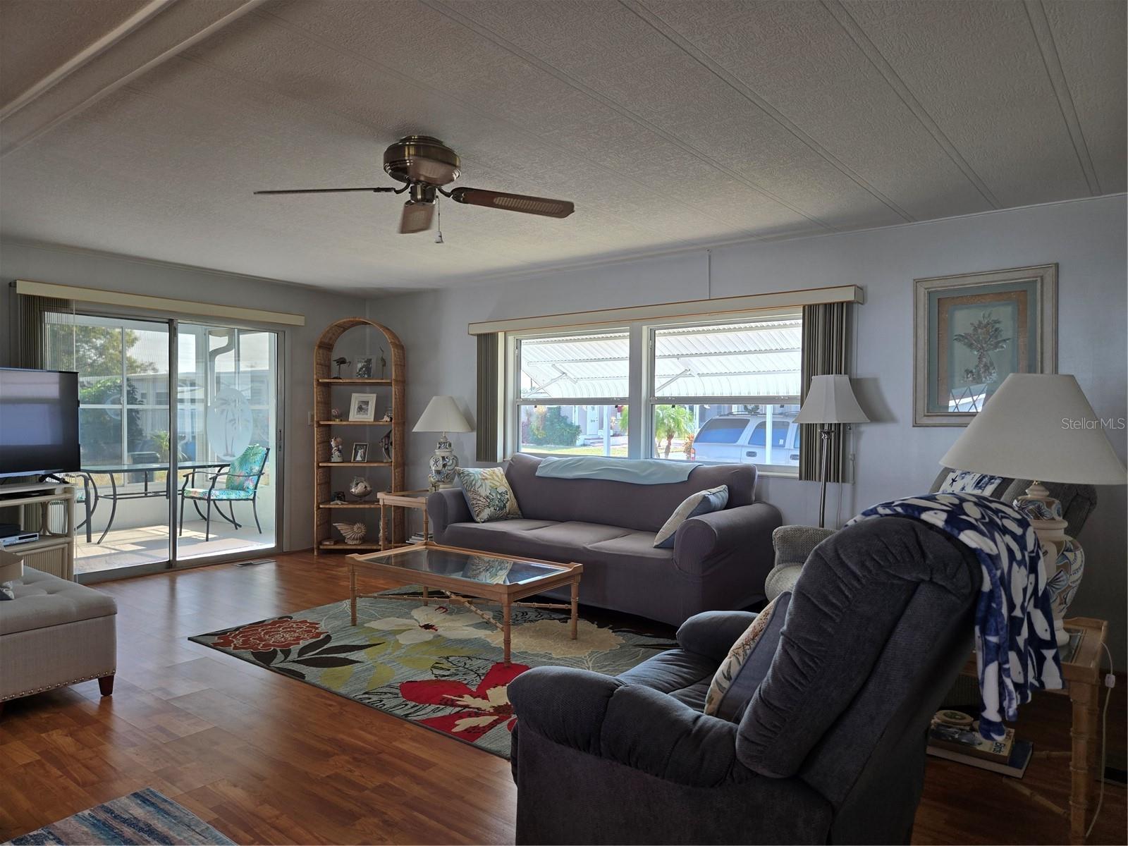 Image 10 of 37 For 500 Longwood Drive